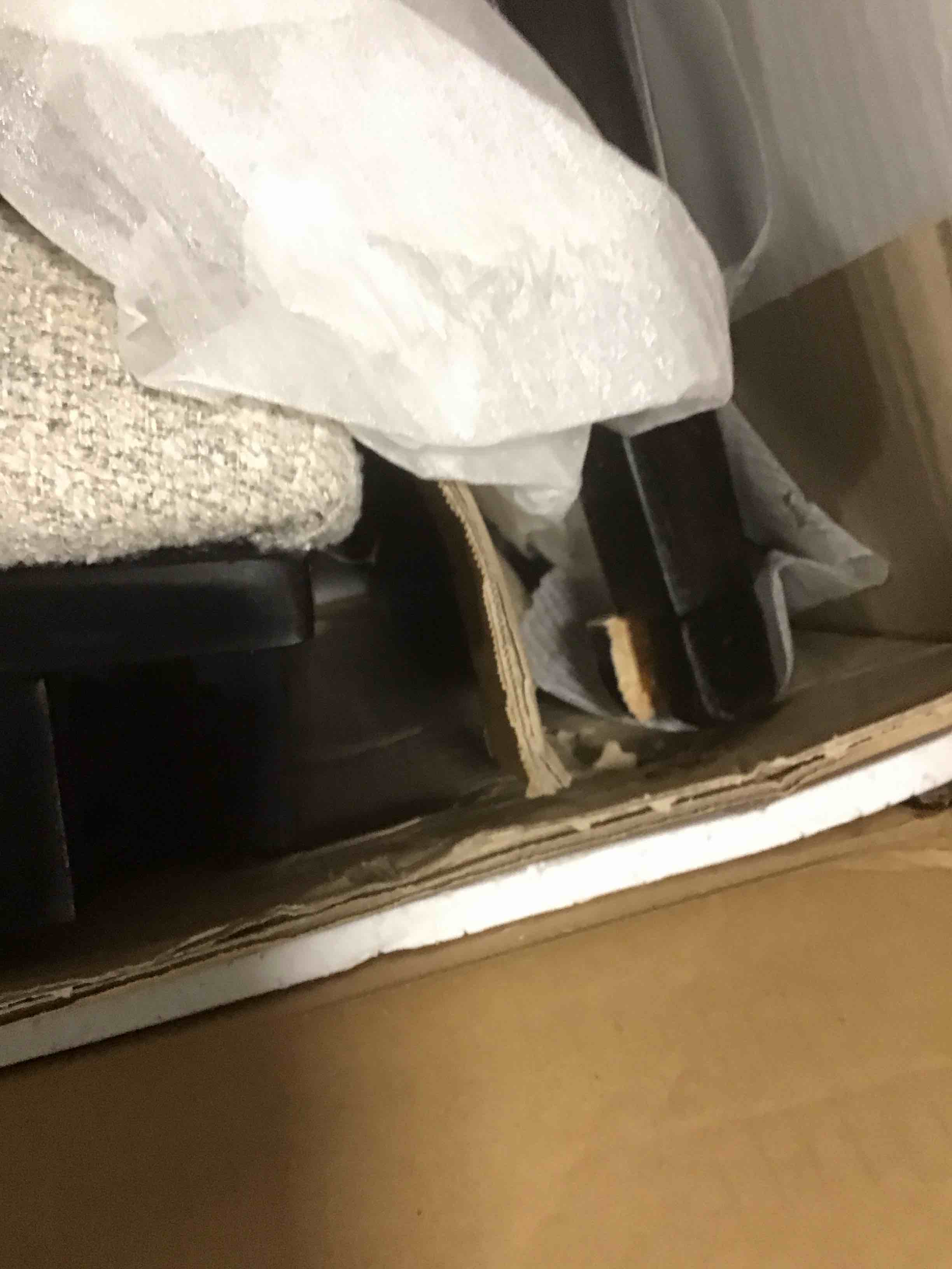 https://s3.amazonaws.com/lotting-images-prod/bidfta/PPE1291792_1744915509120.jpeg