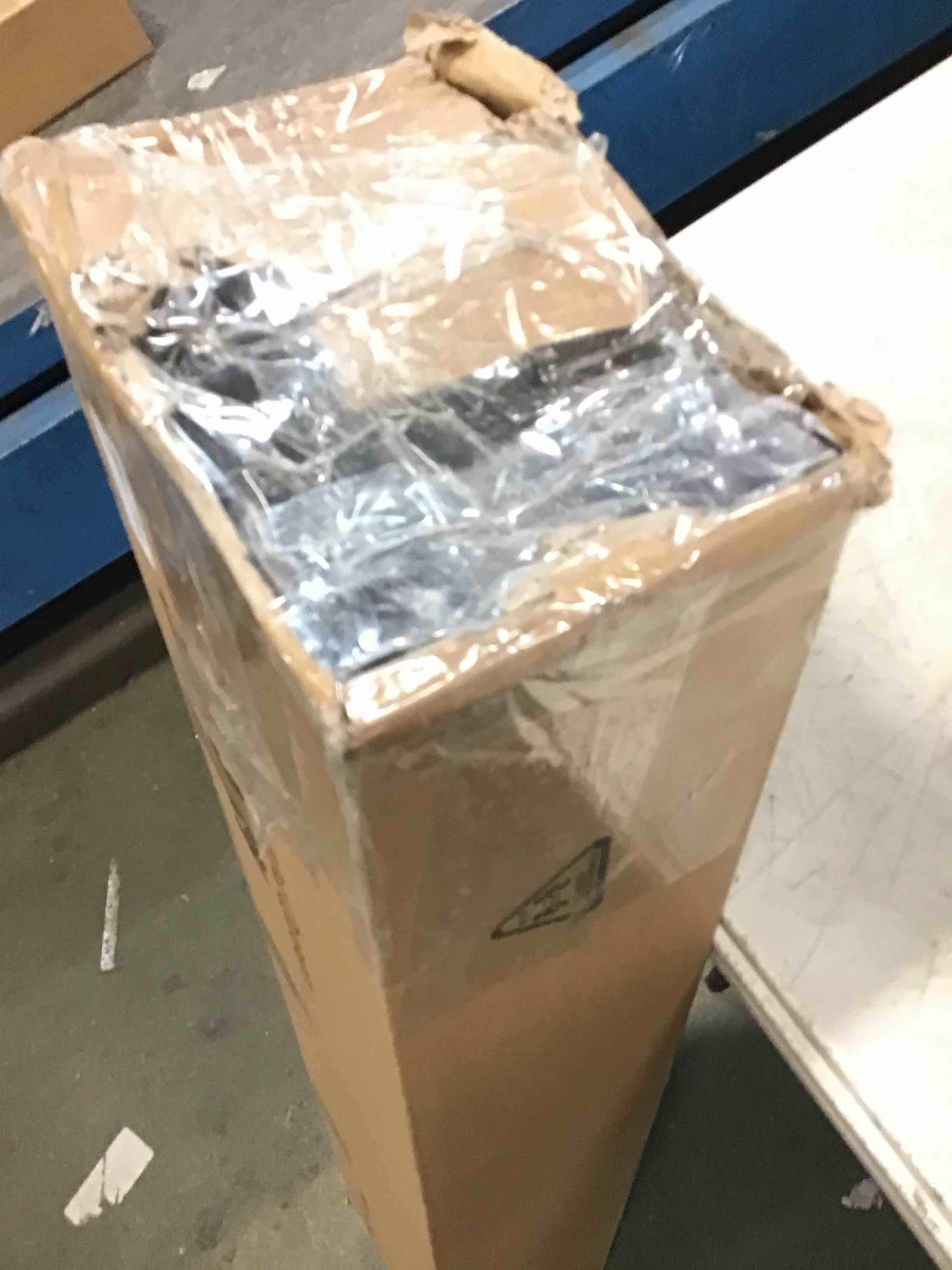 https://s3.amazonaws.com/lotting-images-prod/bidfta/PPE1292877_1745584146072.jpeg