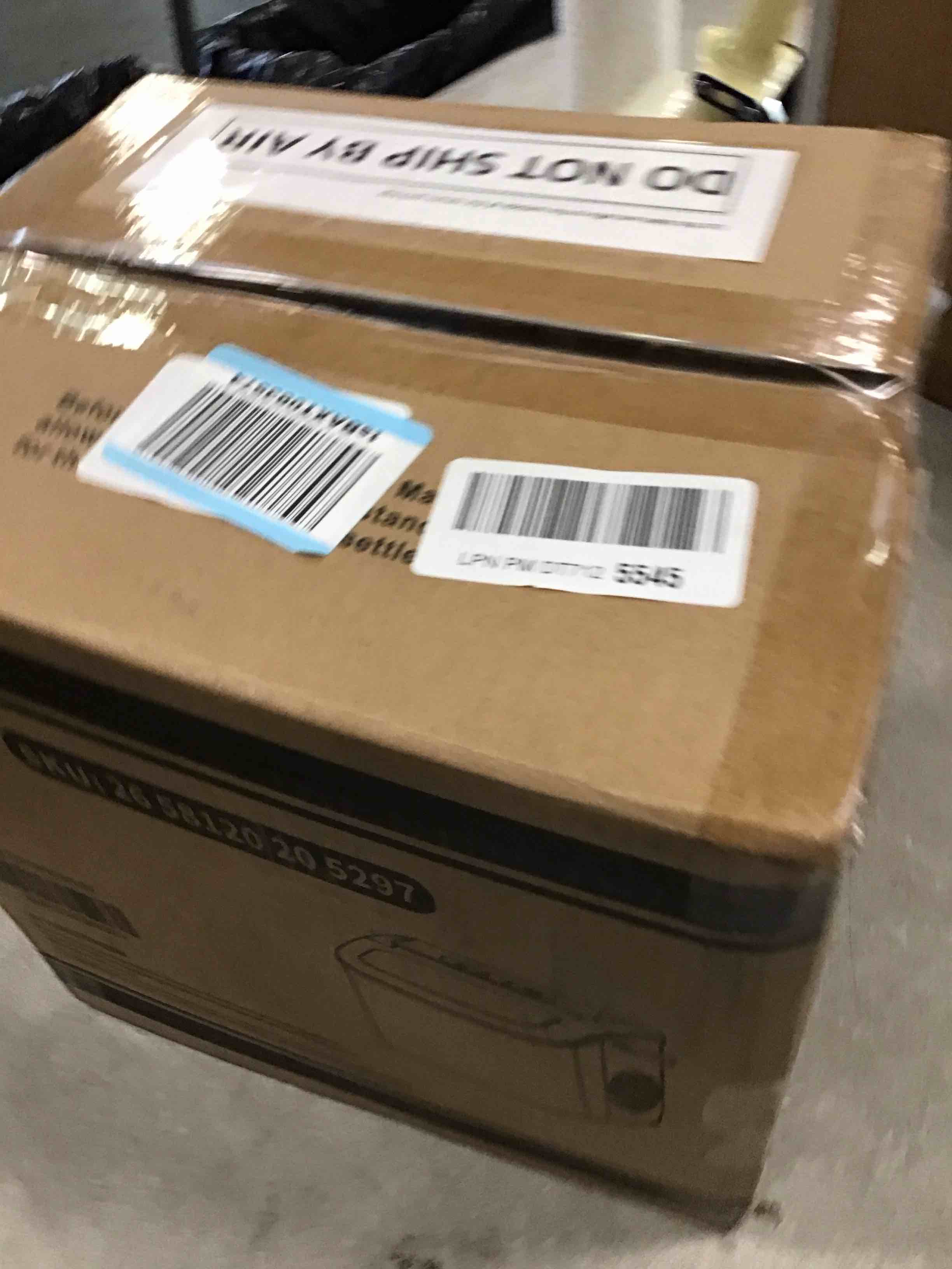 https://s3.amazonaws.com/lotting-images-prod/bidfta/PPE1293475_1746014342493.jpeg