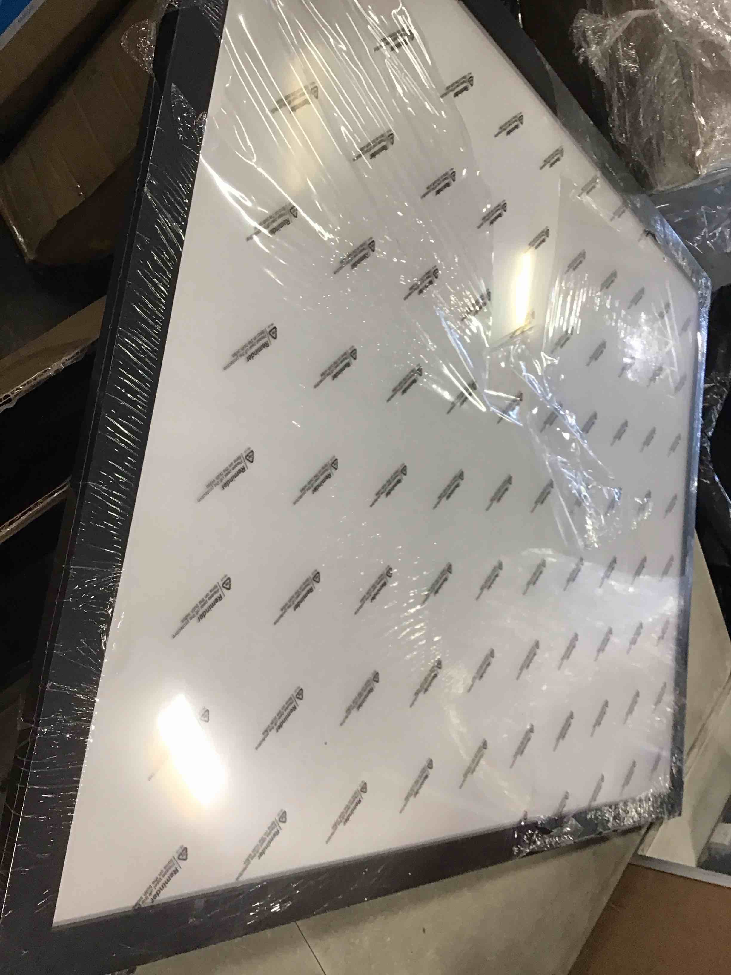 https://s3.amazonaws.com/lotting-images-prod/bidfta/PPE1293571_1746021040942.jpeg
