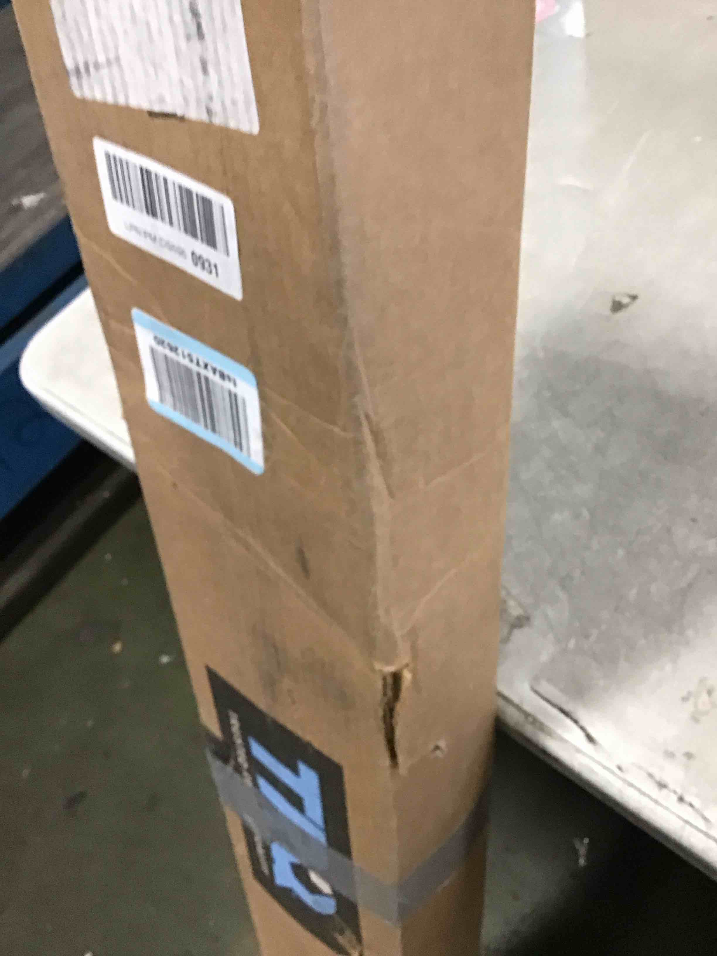 https://s3.amazonaws.com/lotting-images-prod/bidfta/PPE1293897_1746106520262.jpeg