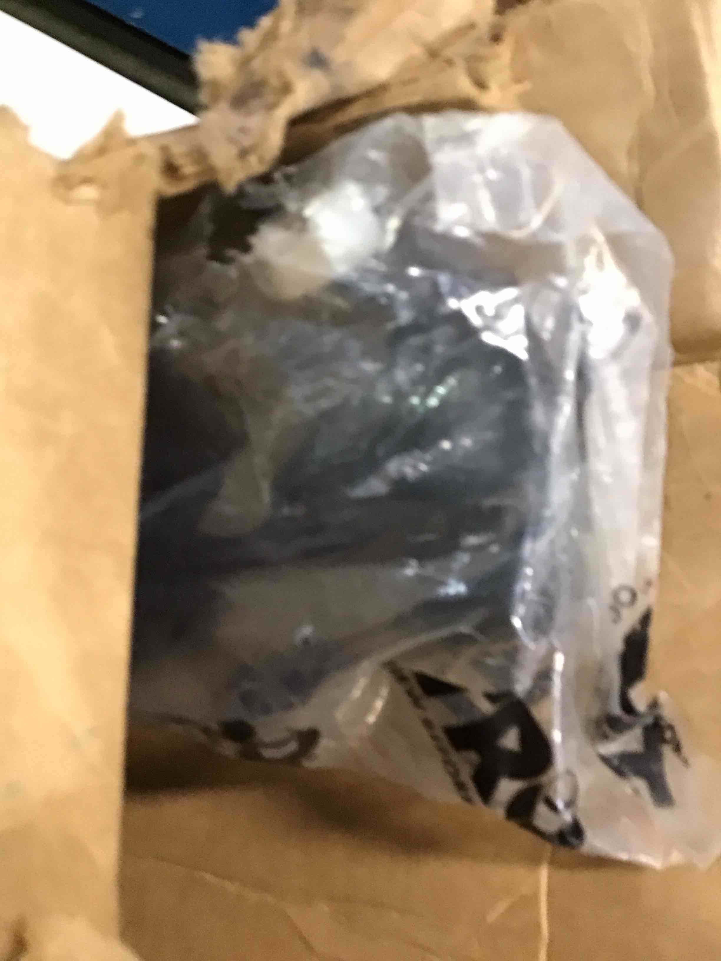 https://s3.amazonaws.com/lotting-images-prod/bidfta/PPE1293897_1746106538068.jpeg