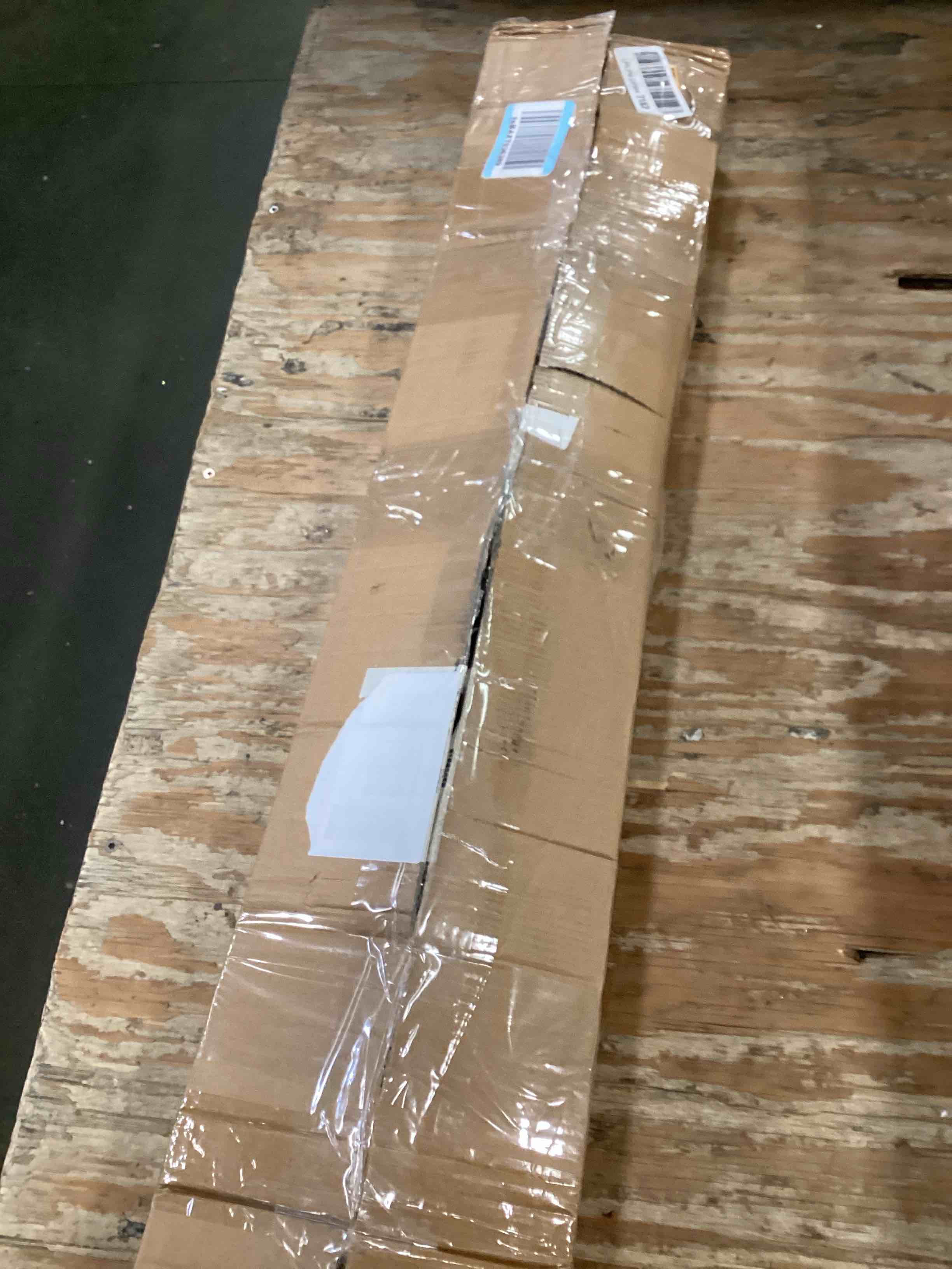 https://s3.amazonaws.com/lotting-images-prod/bidfta/PPE1294371_1744904402869.jpeg