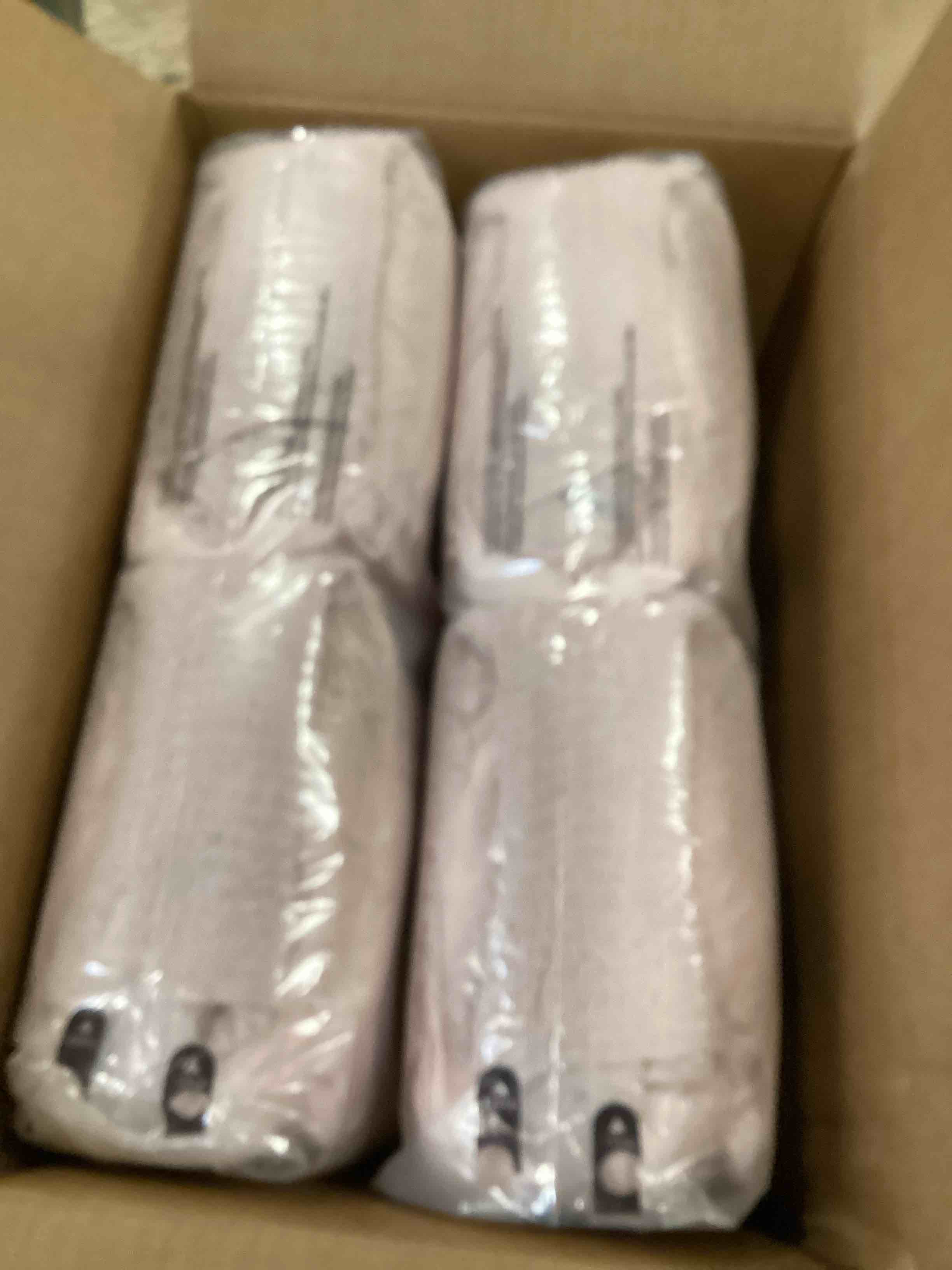 https://s3.amazonaws.com/lotting-images-prod/bidfta/PPE1294426_1744915048510.jpeg