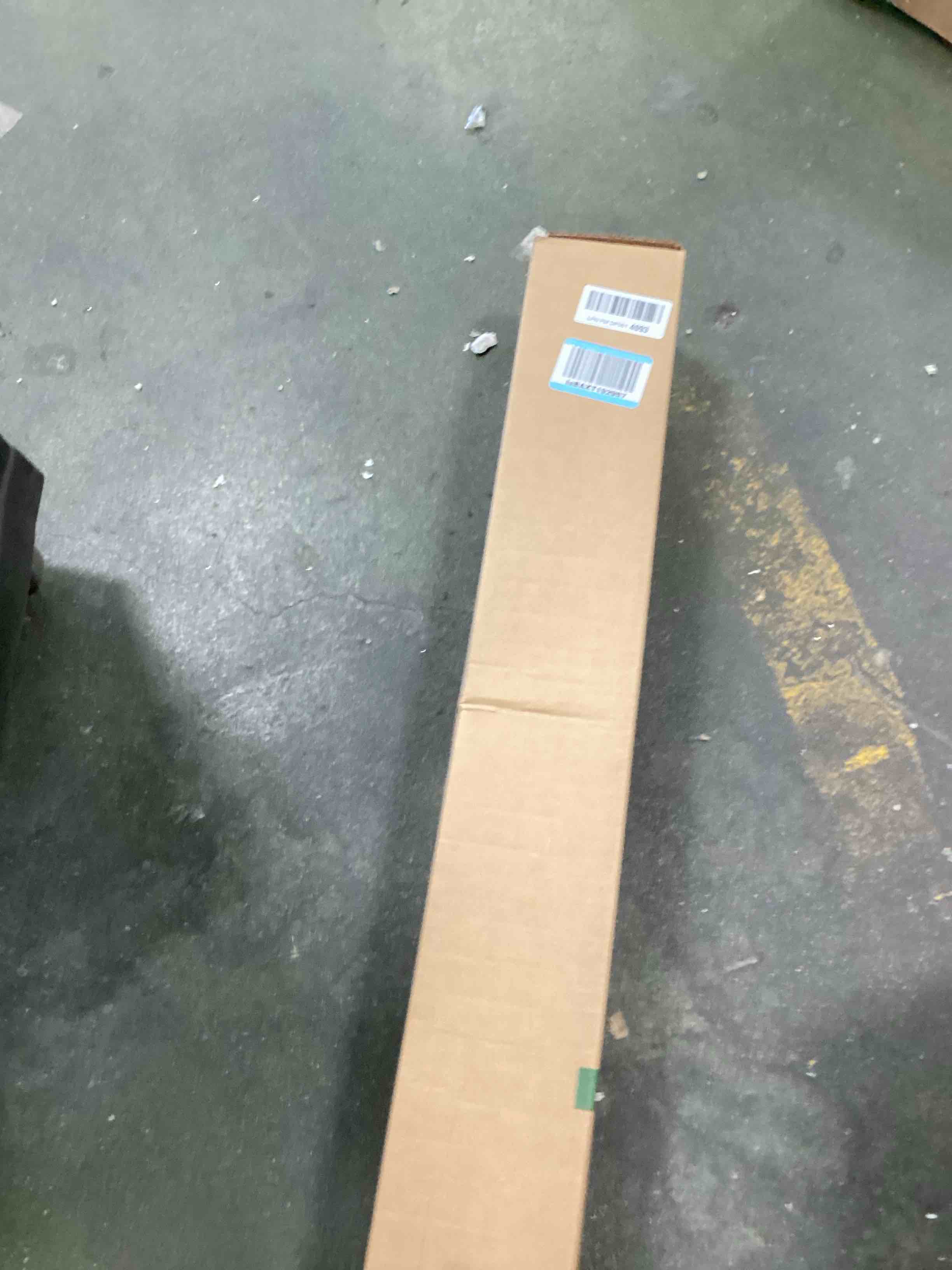 https://s3.amazonaws.com/lotting-images-prod/bidfta/PPE1294436_1744916095404.jpeg