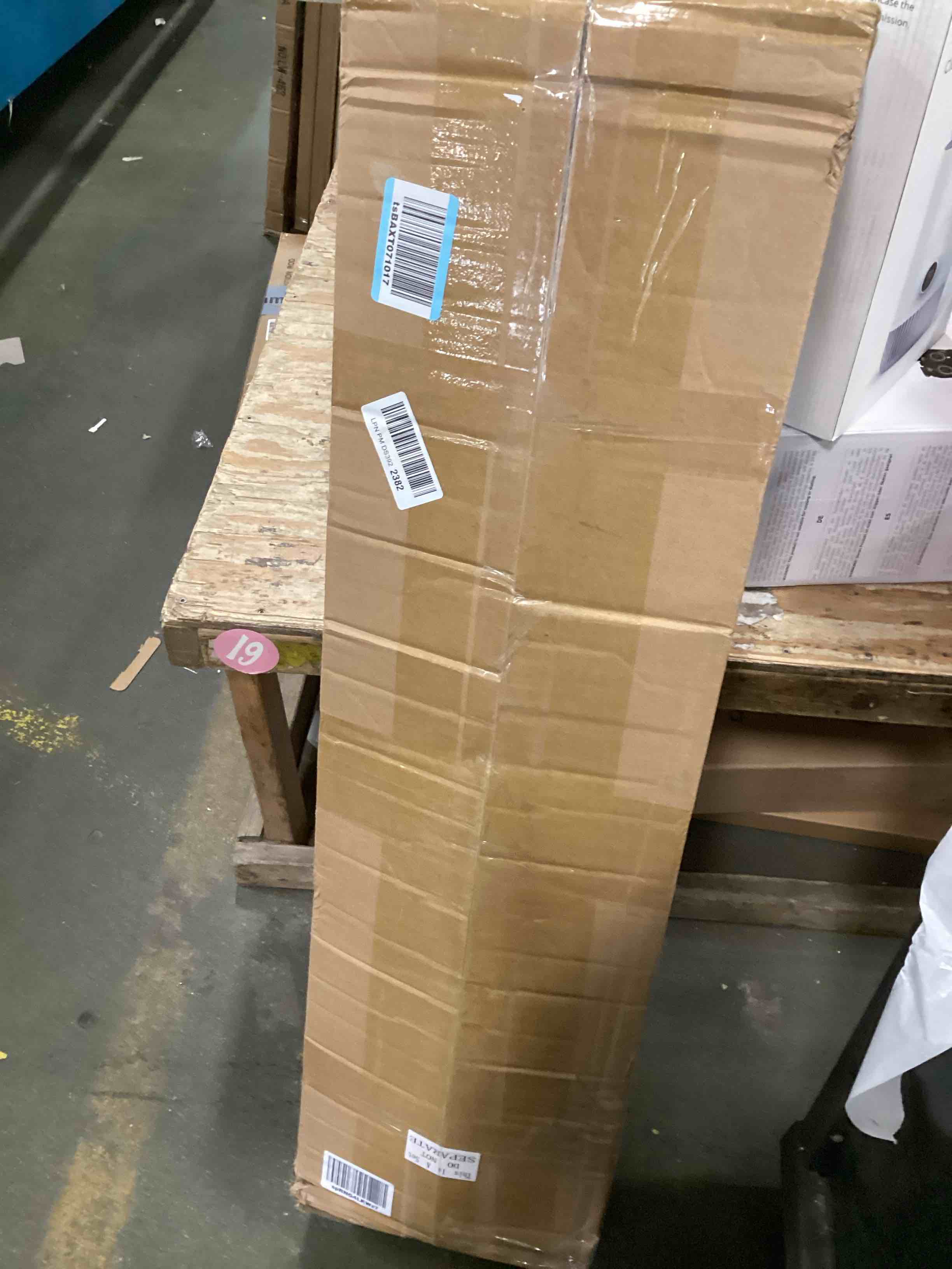 https://s3.amazonaws.com/lotting-images-prod/bidfta/PPE1294508_1744983145158.jpeg