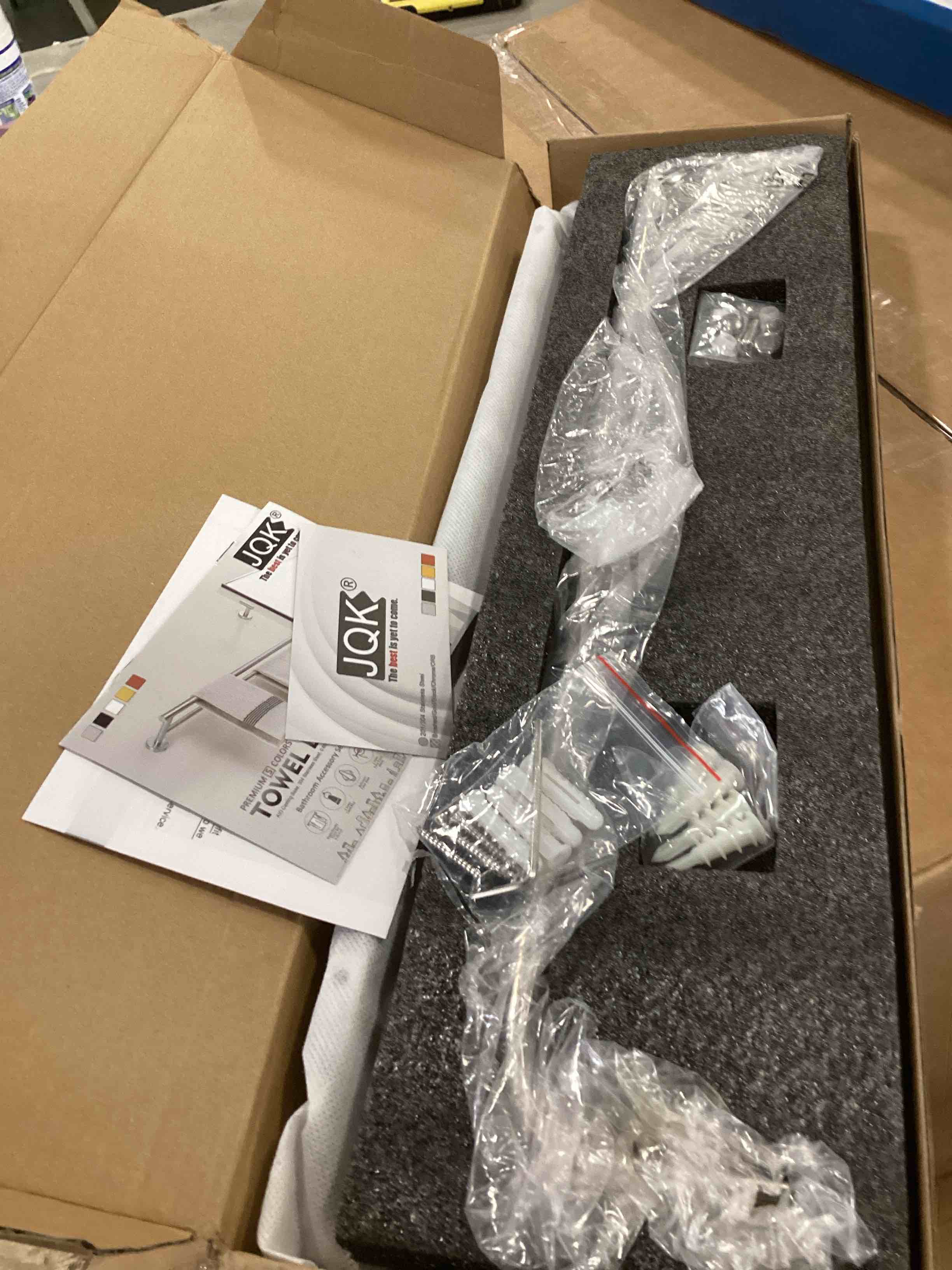 https://s3.amazonaws.com/lotting-images-prod/bidfta/PPE1294603_1744997684090.jpeg