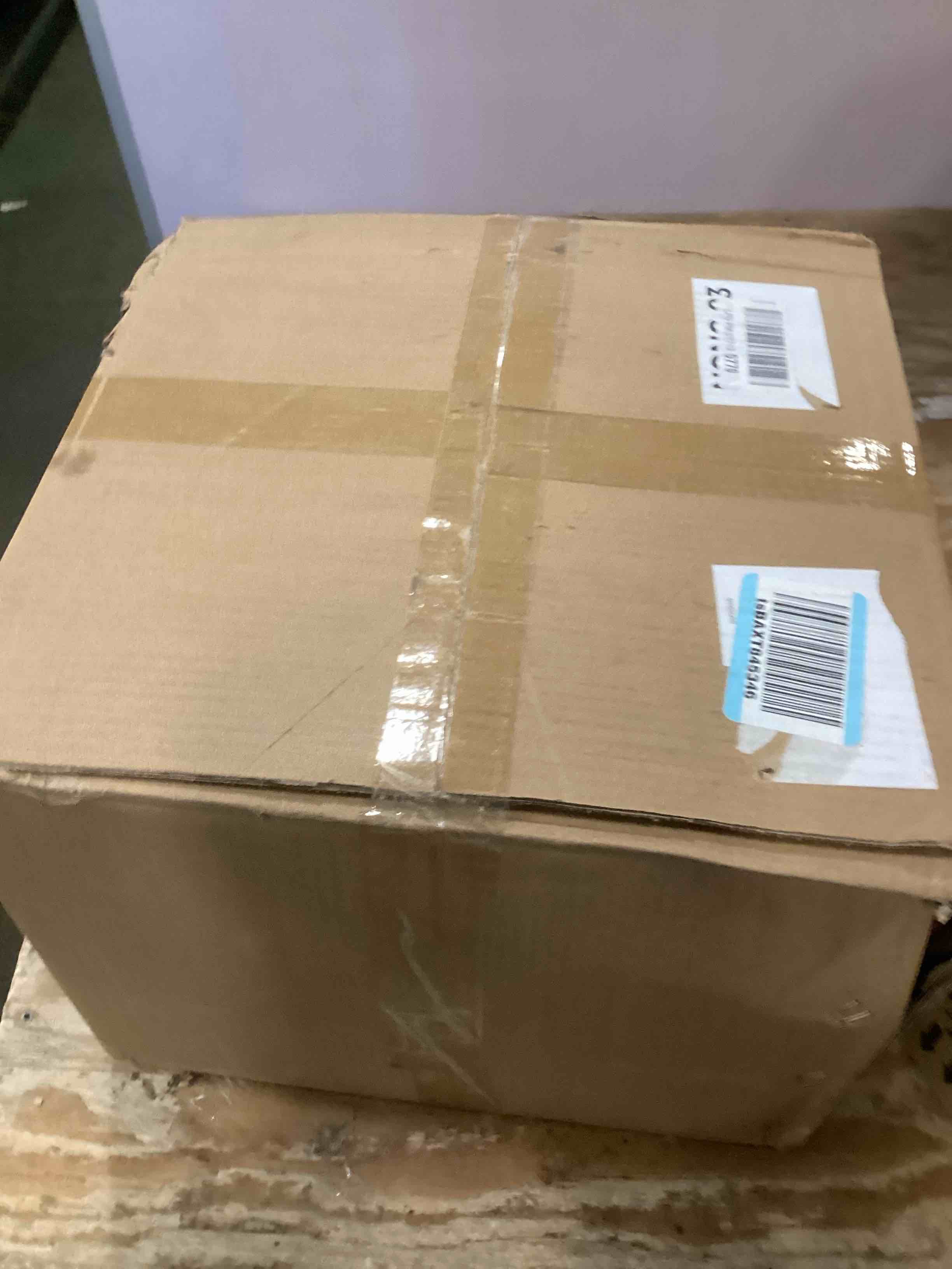https://s3.amazonaws.com/lotting-images-prod/bidfta/PPE1295097_1745349569445.jpeg