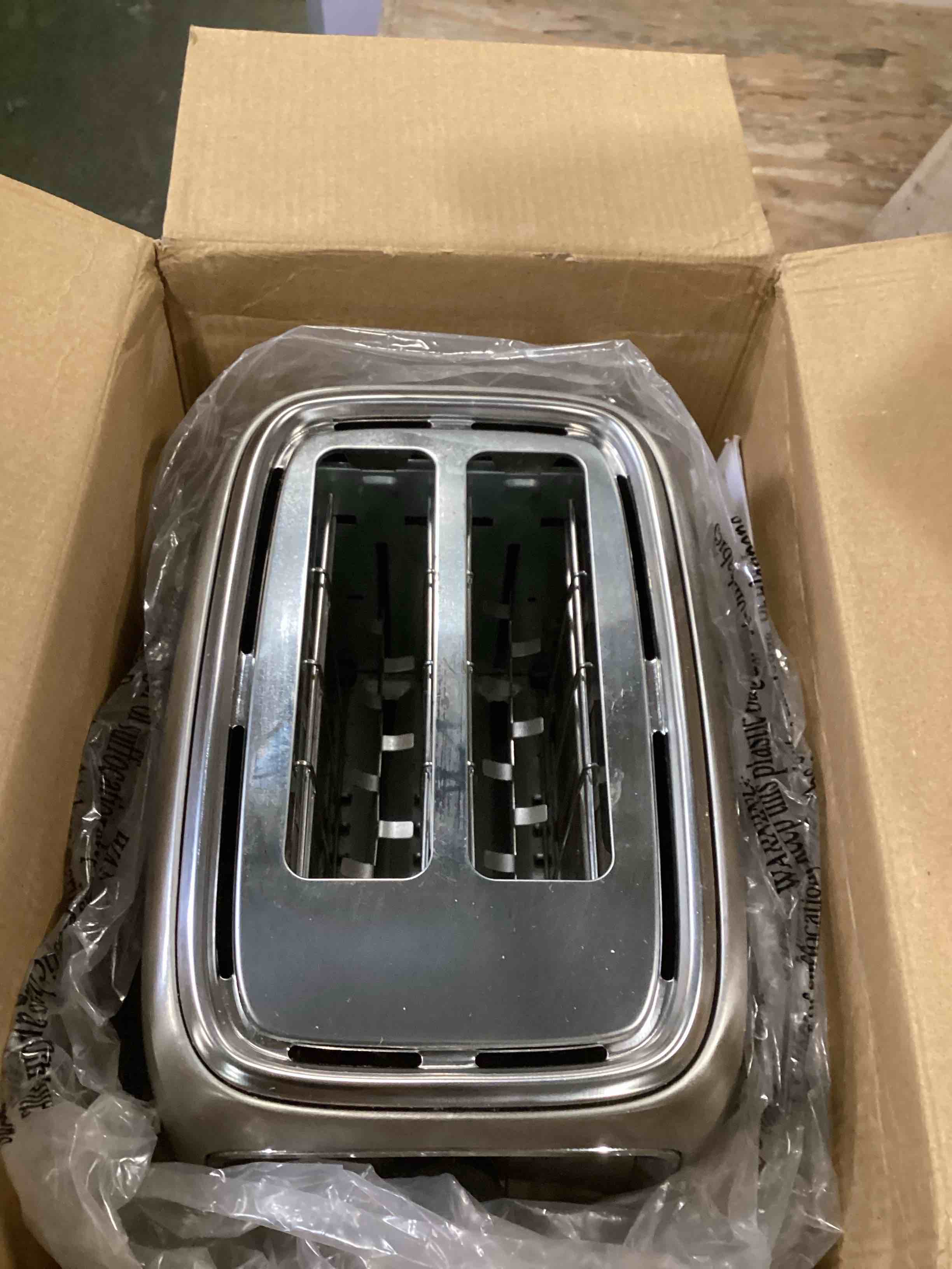https://s3.amazonaws.com/lotting-images-prod/bidfta/PPE1295385_1745854142380.jpeg