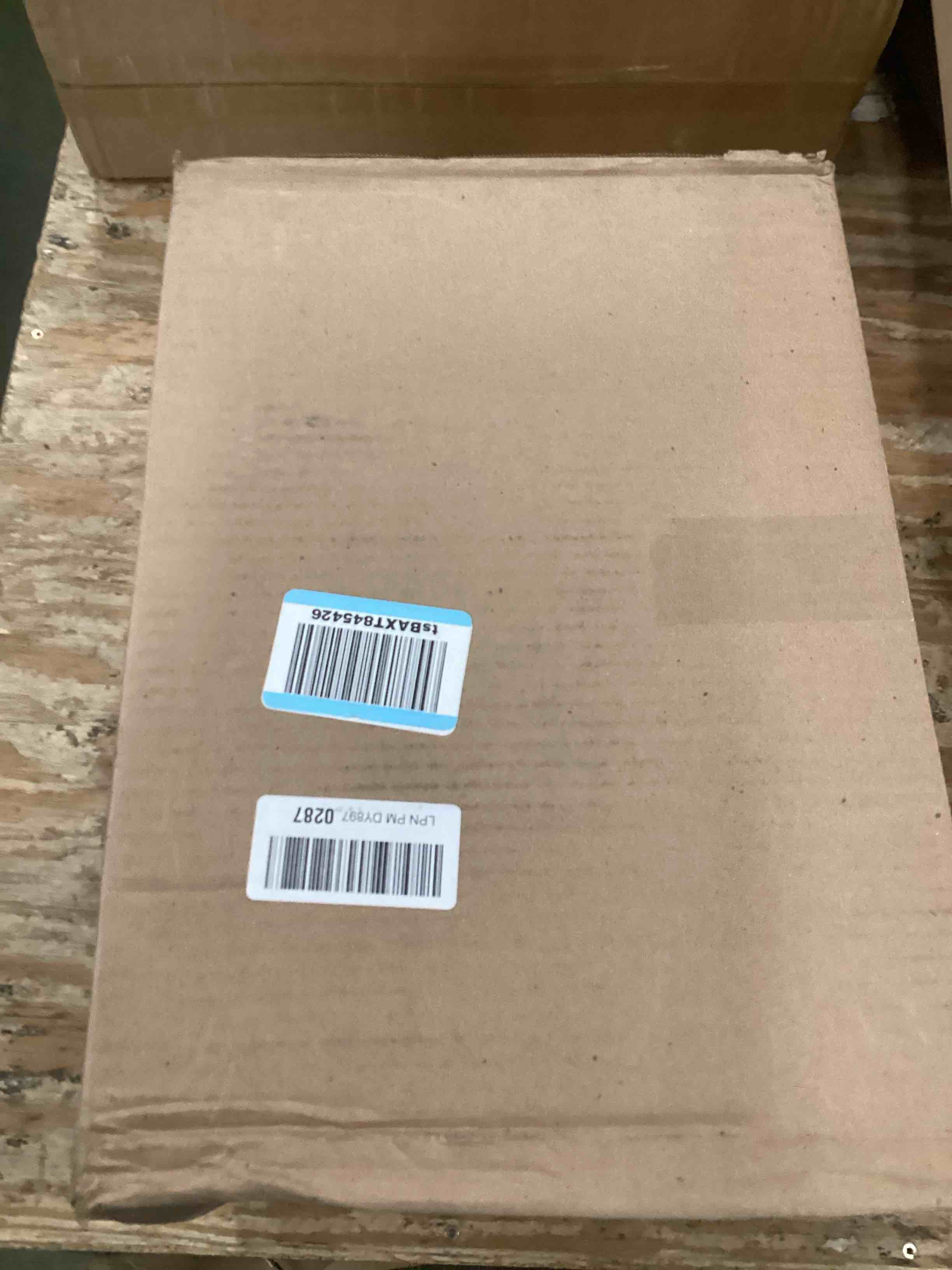 https://s3.amazonaws.com/lotting-images-prod/bidfta/PPE1295653_1746018590777.jpeg
