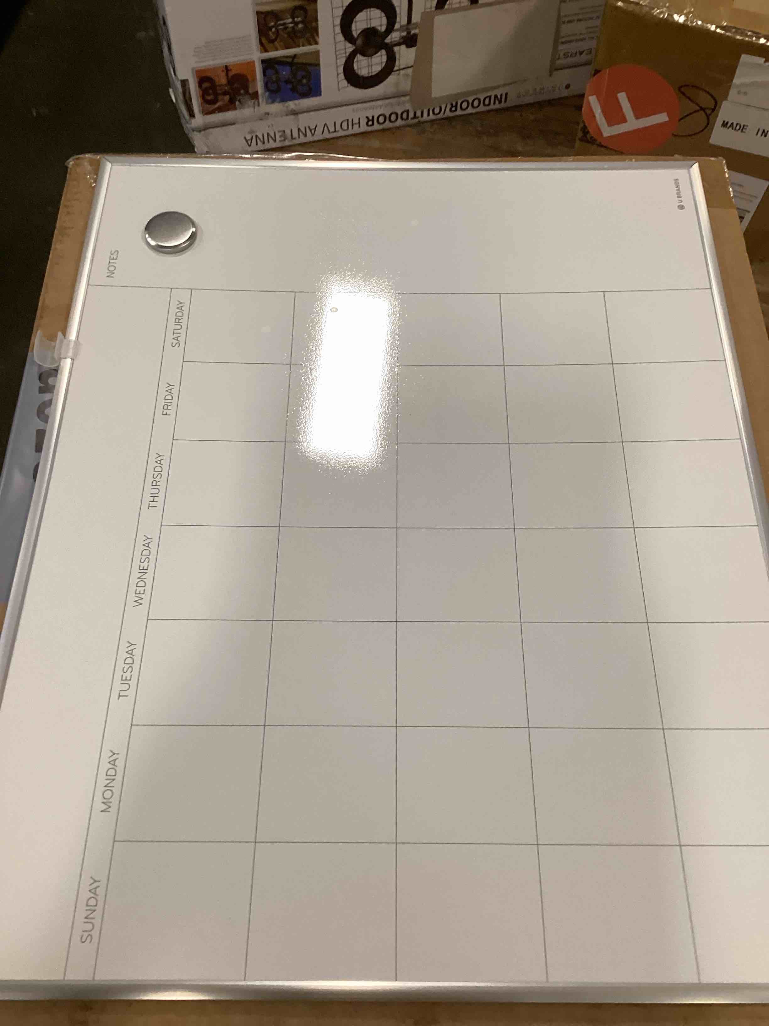 https://s3.amazonaws.com/lotting-images-prod/bidfta/PPE1295860_1746107014143.jpeg