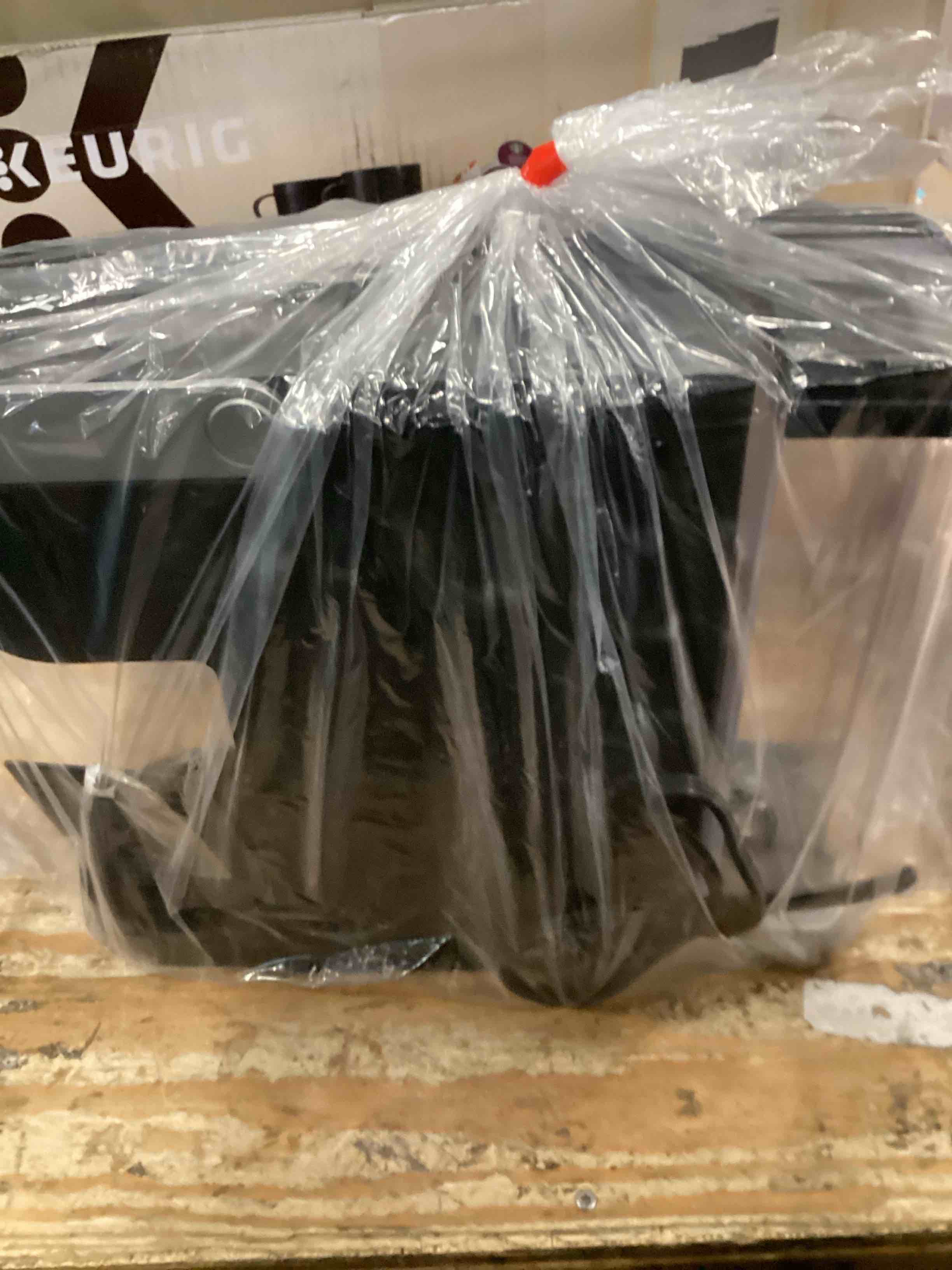 https://s3.amazonaws.com/lotting-images-prod/bidfta/PPE1296000_1746128654376.jpeg
