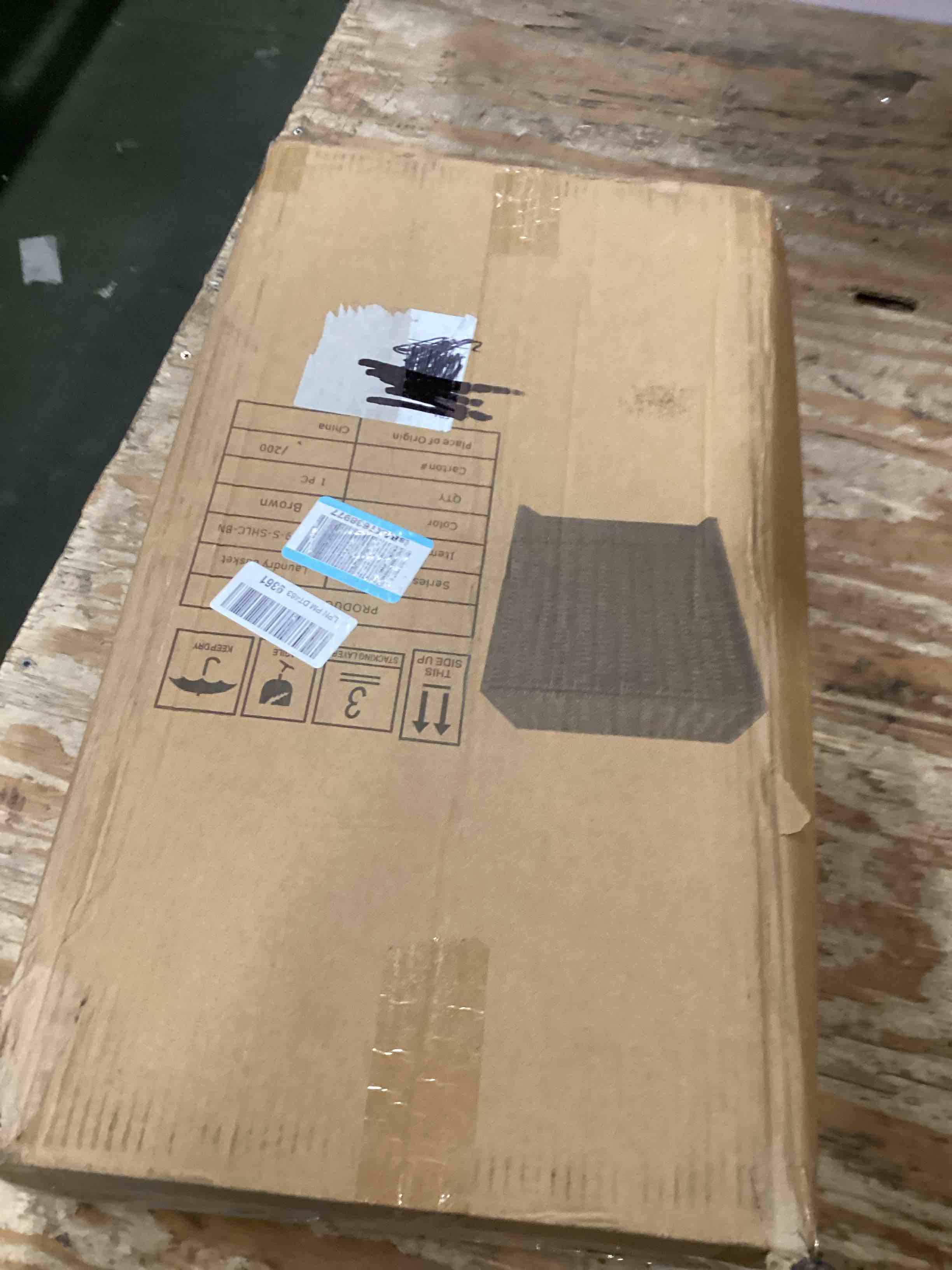 https://s3.amazonaws.com/lotting-images-prod/bidfta/PPE1296039_1746189416406.jpeg