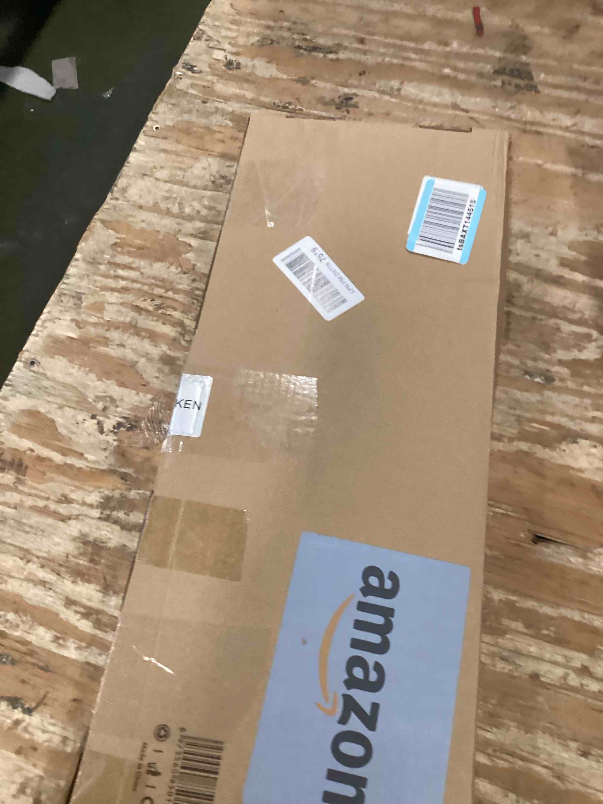 https://s3.amazonaws.com/lotting-images-prod/bidfta/PPE1296252_1746451096717.jpeg