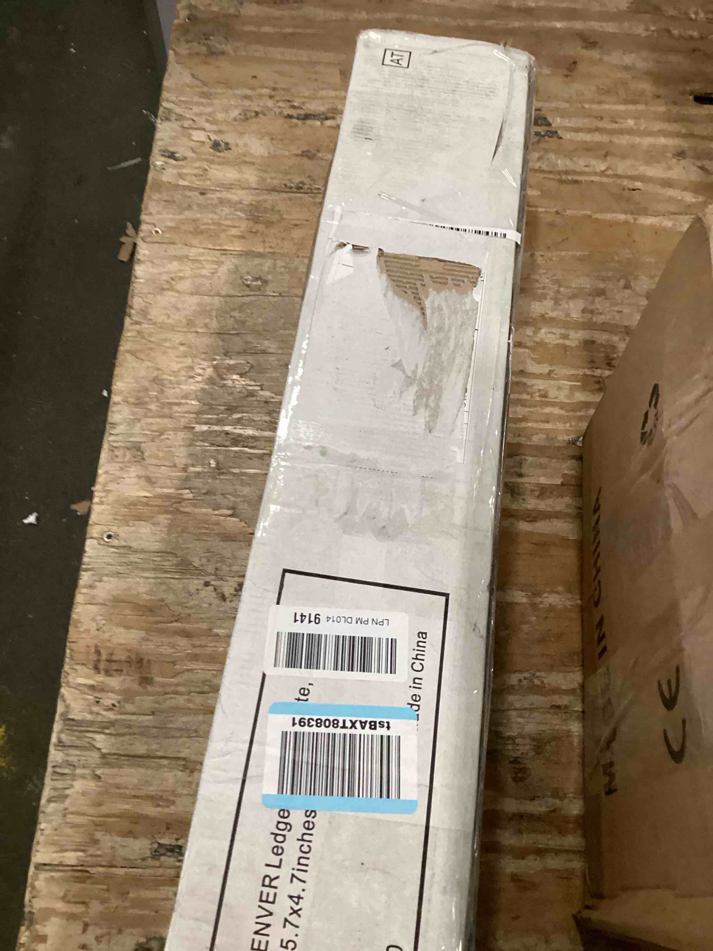 https://s3.amazonaws.com/lotting-images-prod/bidfta/PPE1296328_1746465958726.jpeg