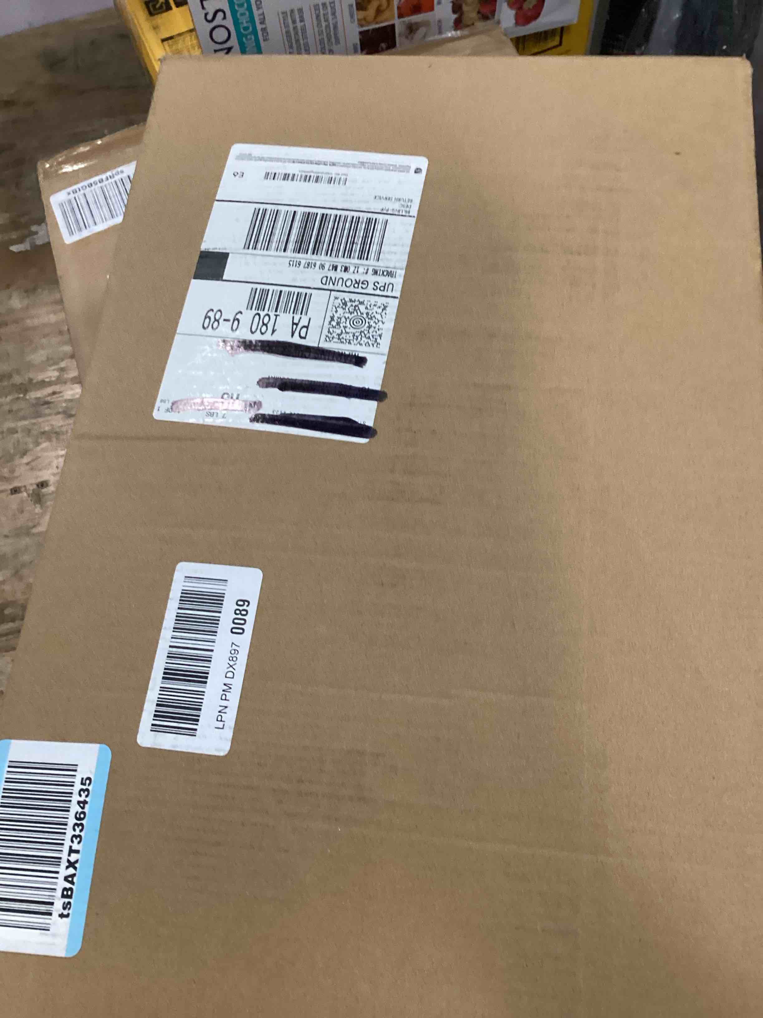 https://s3.amazonaws.com/lotting-images-prod/bidfta/PPE1296671_1746622467739.jpeg
