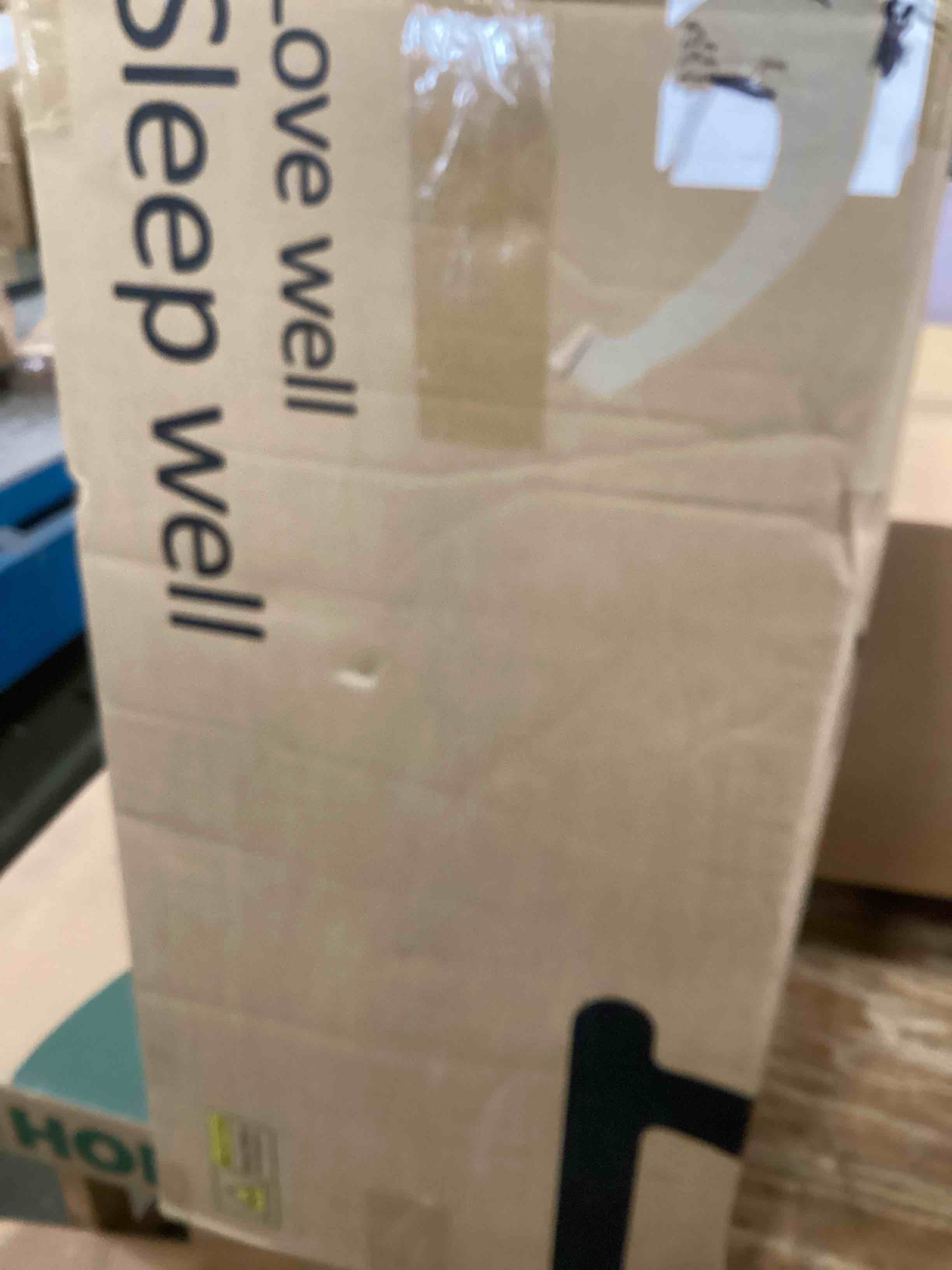 https://s3.amazonaws.com/lotting-images-prod/bidfta/PPE1296792_1746640746353.jpeg
