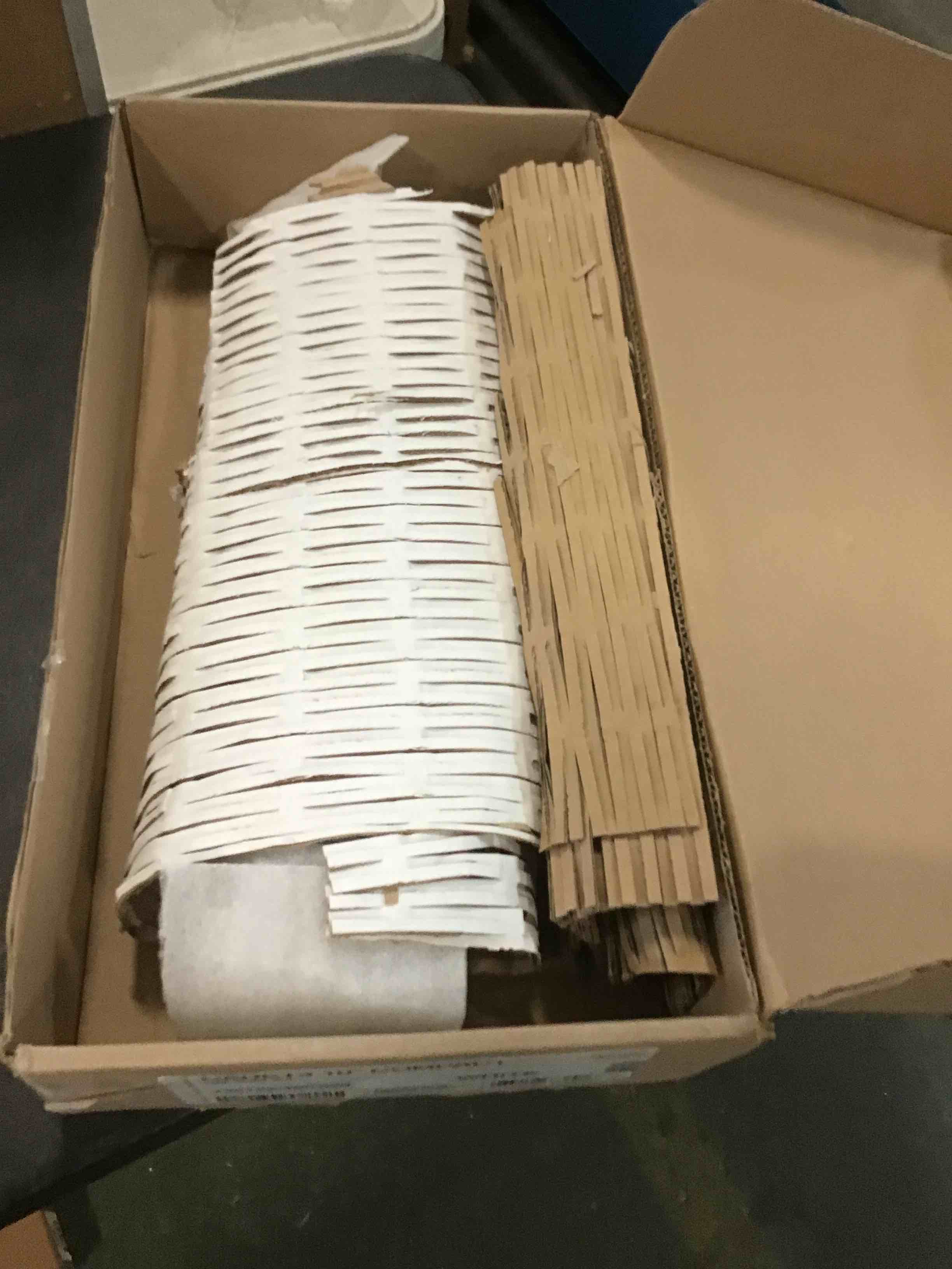 https://s3.amazonaws.com/lotting-images-prod/bidfta/PPE1297156_1744815682254.jpeg