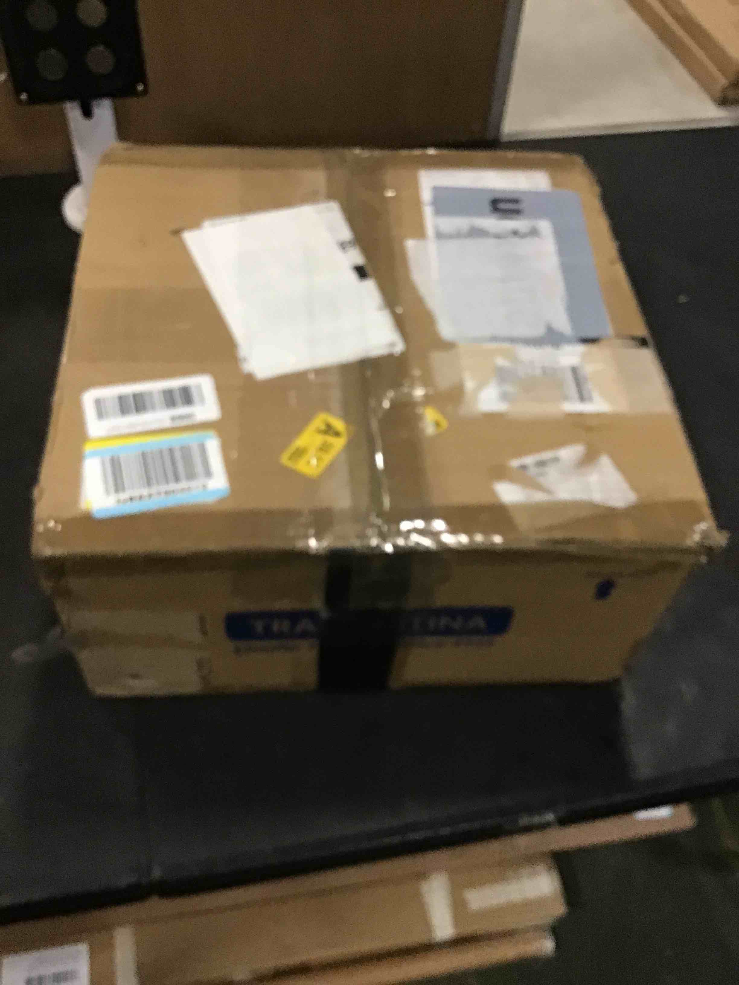 https://s3.amazonaws.com/lotting-images-prod/bidfta/PPE1297574_1745239161768.jpeg
