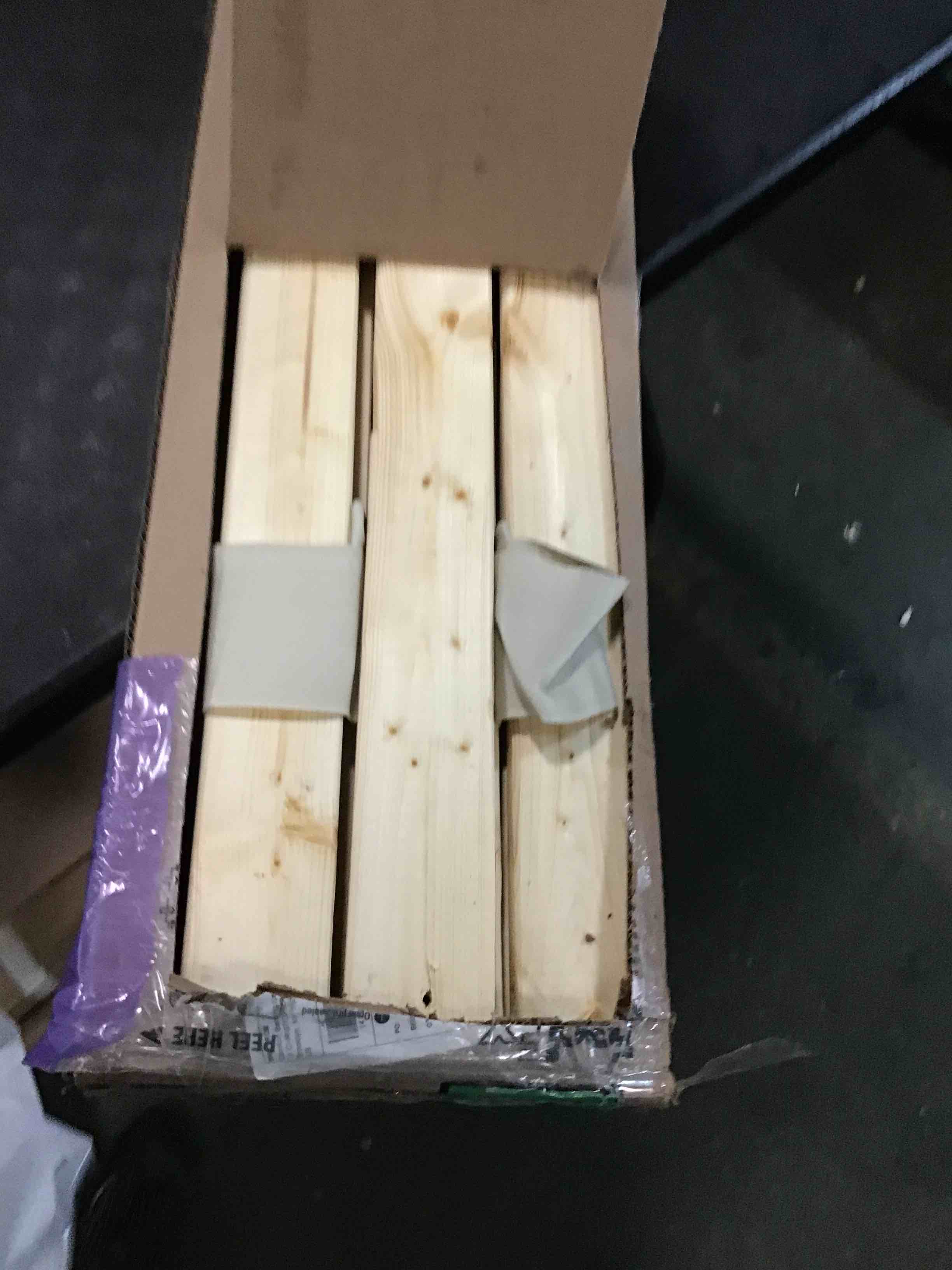 https://s3.amazonaws.com/lotting-images-prod/bidfta/PPE1297625_1745245478126.jpeg