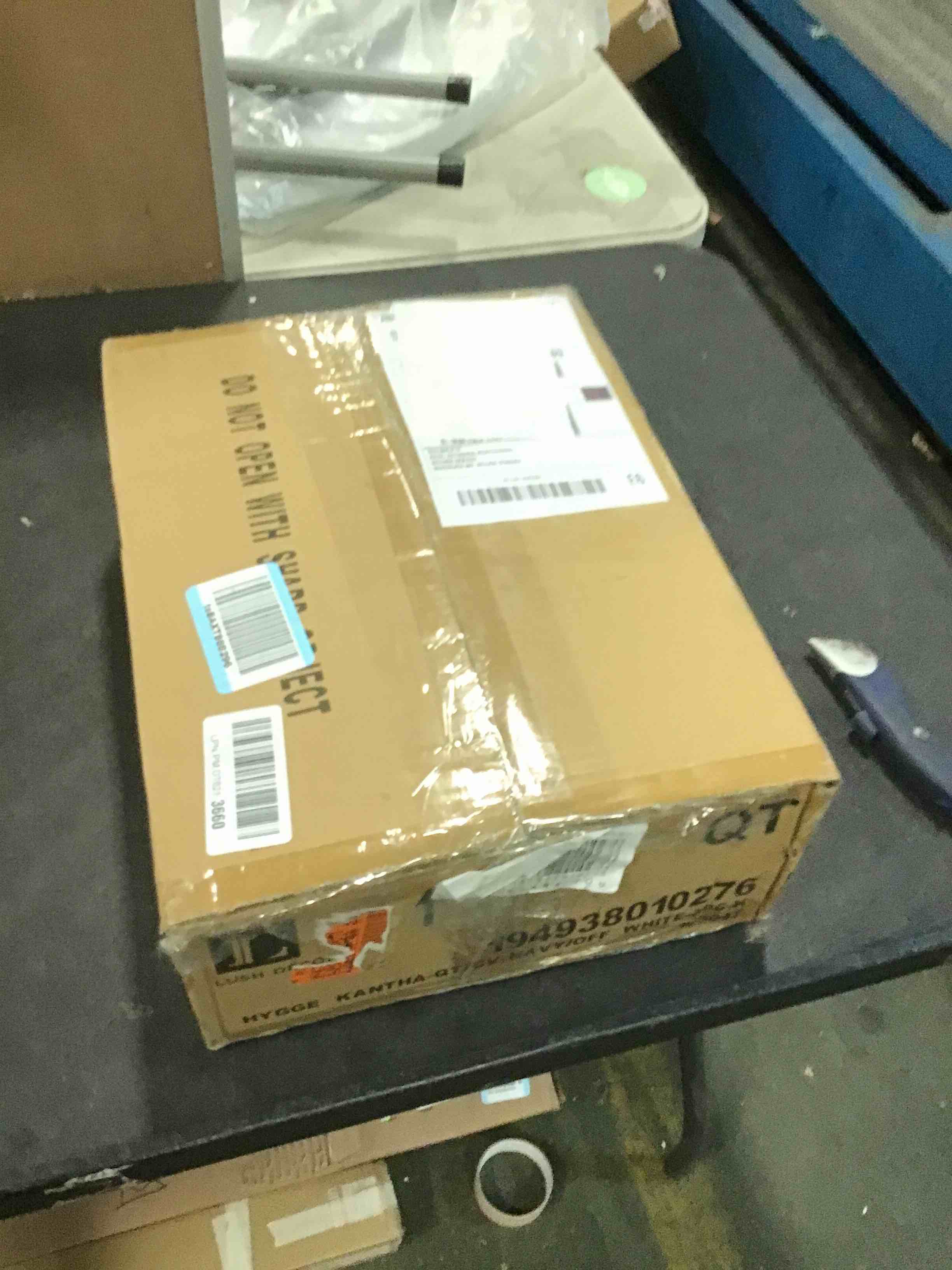 https://s3.amazonaws.com/lotting-images-prod/bidfta/PPE1297626_1745245570291.jpeg