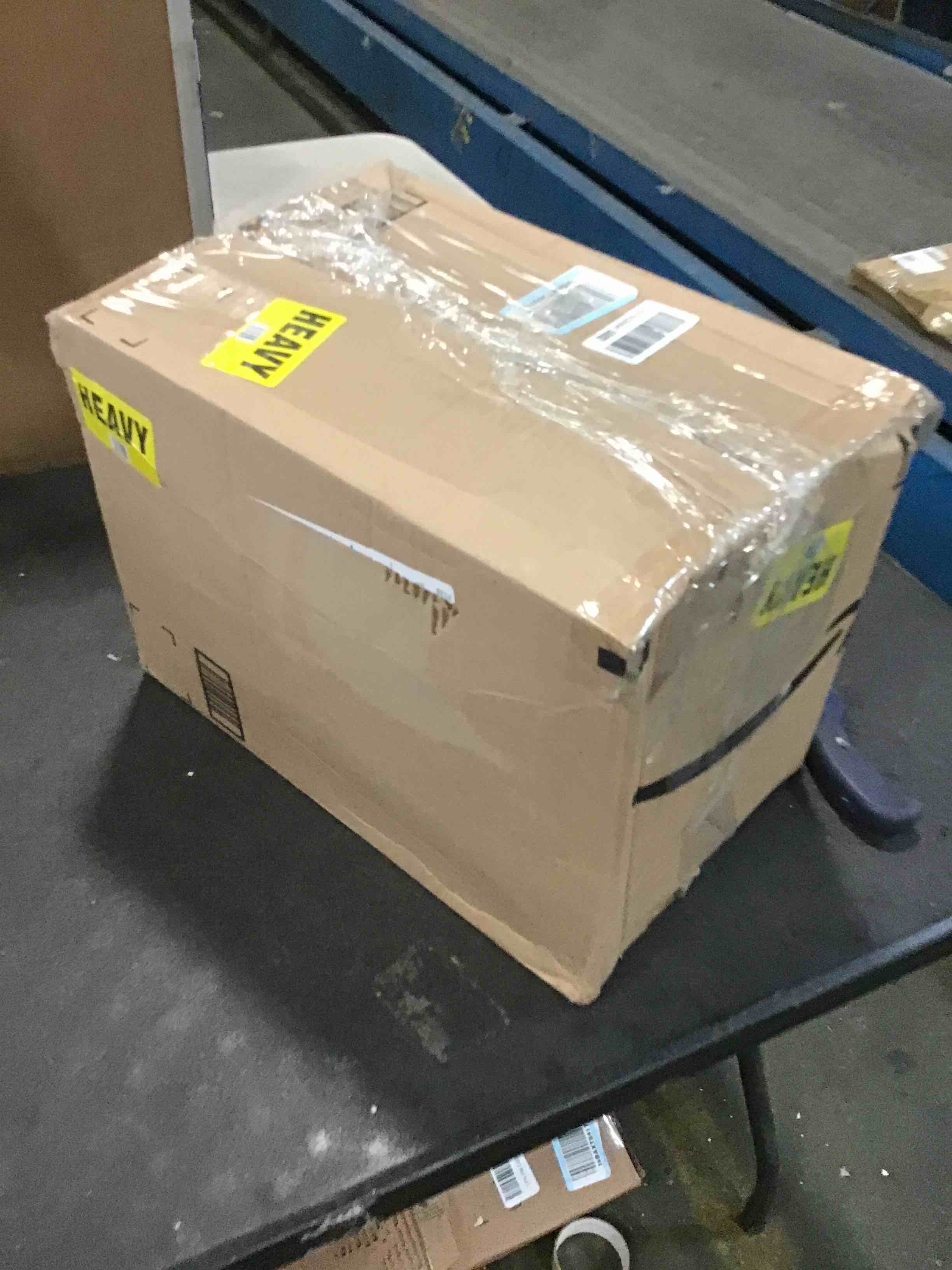 https://s3.amazonaws.com/lotting-images-prod/bidfta/PPE1297664_1745249650742.jpeg