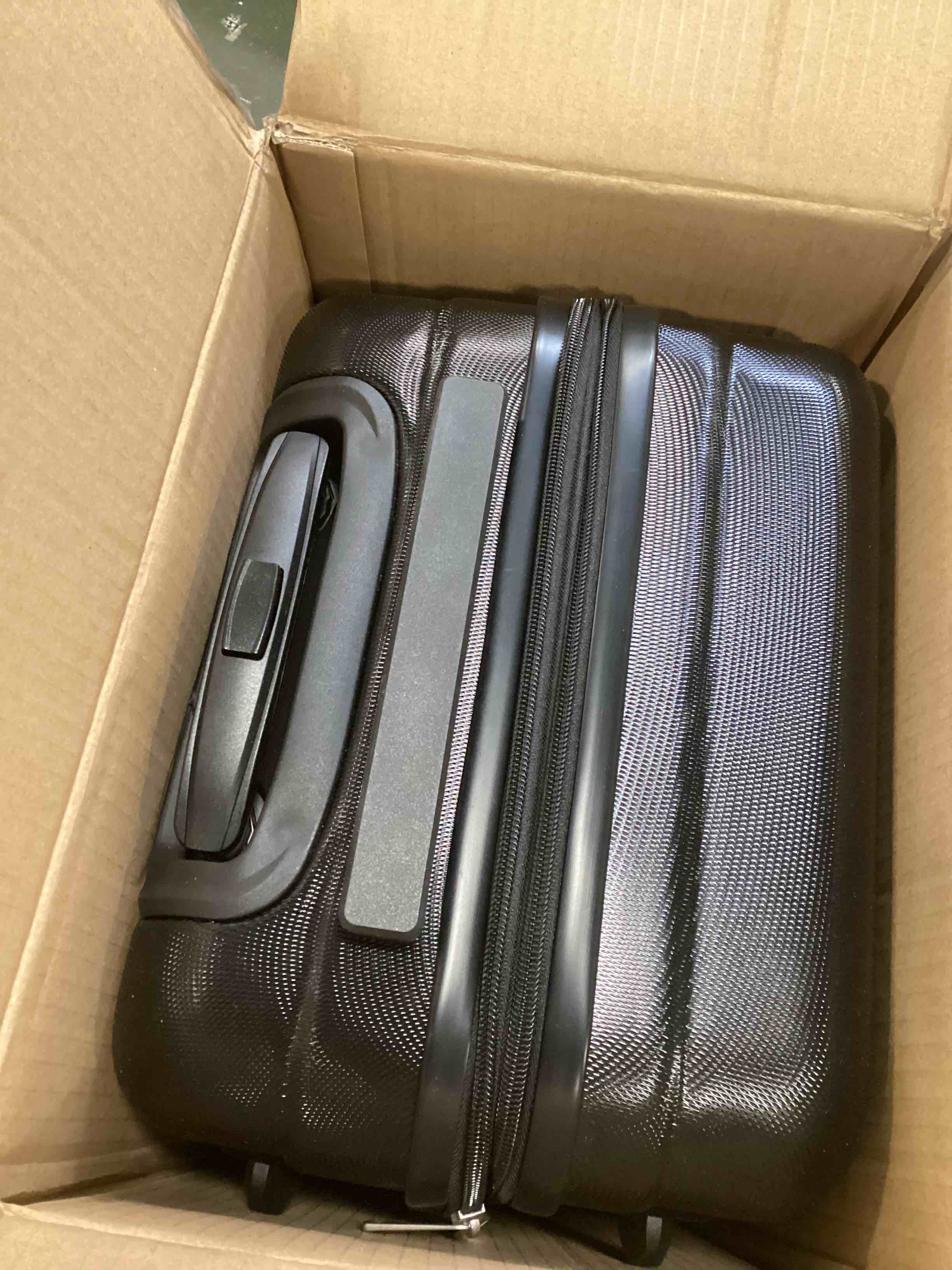 https://s3.amazonaws.com/lotting-images-prod/bidfta/PPE1298244_1745869613037.jpeg