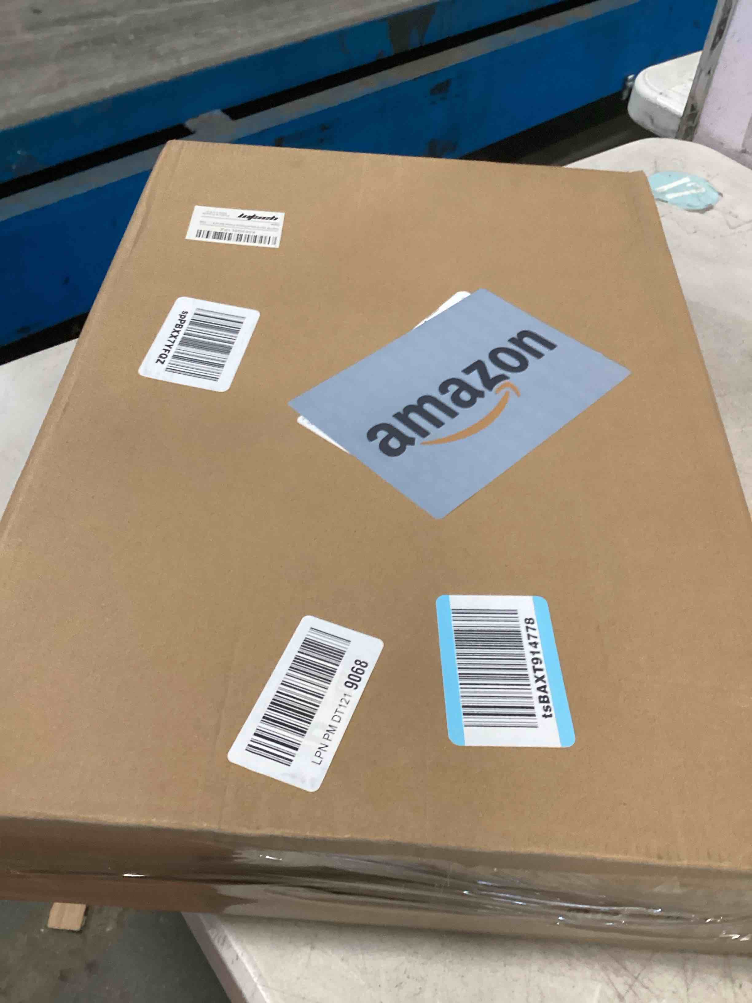https://s3.amazonaws.com/lotting-images-prod/bidfta/PPE1298255_1745870792284.jpeg