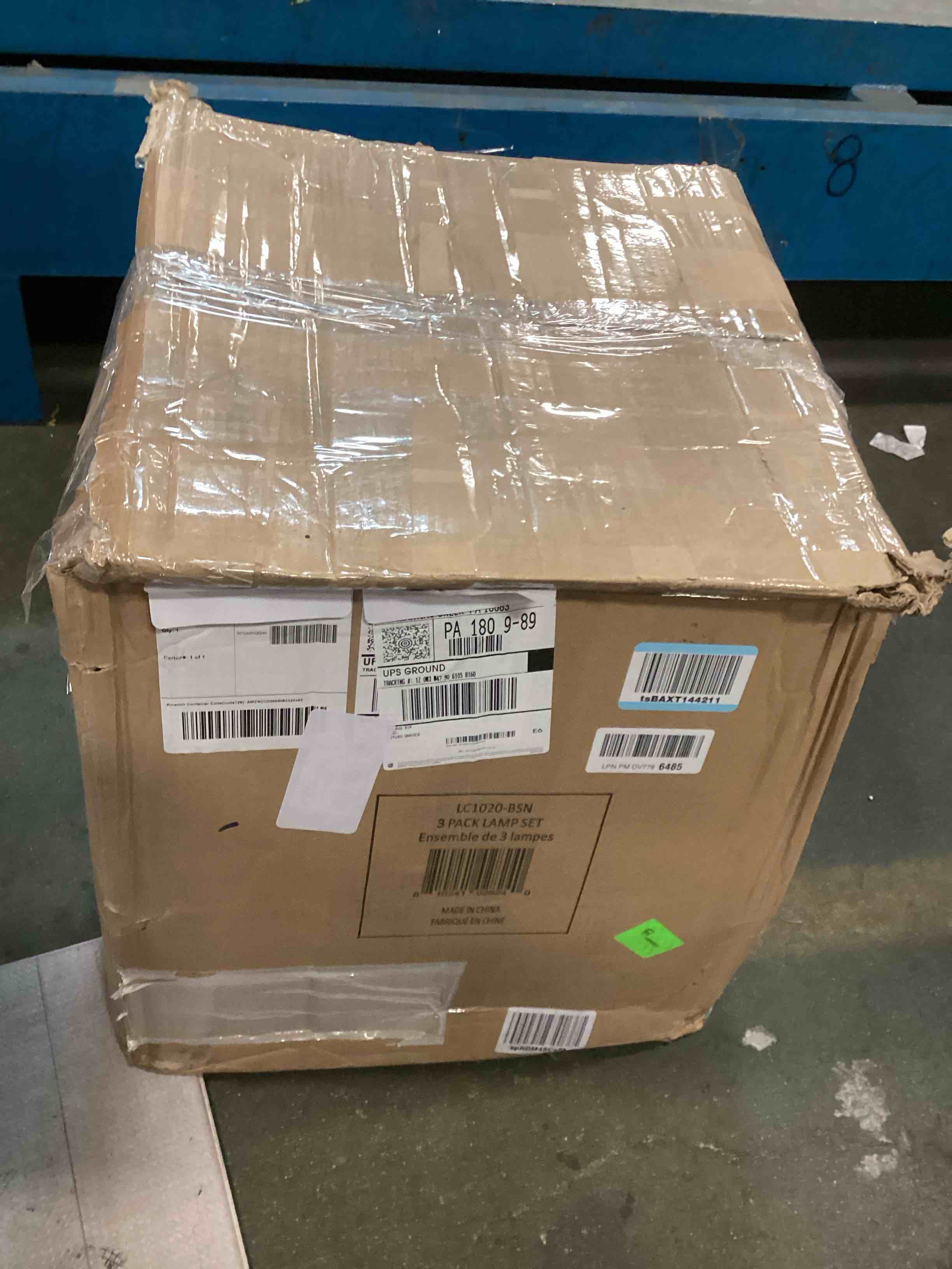 https://s3.amazonaws.com/lotting-images-prod/bidfta/PPE1298322_1745936761094.jpeg