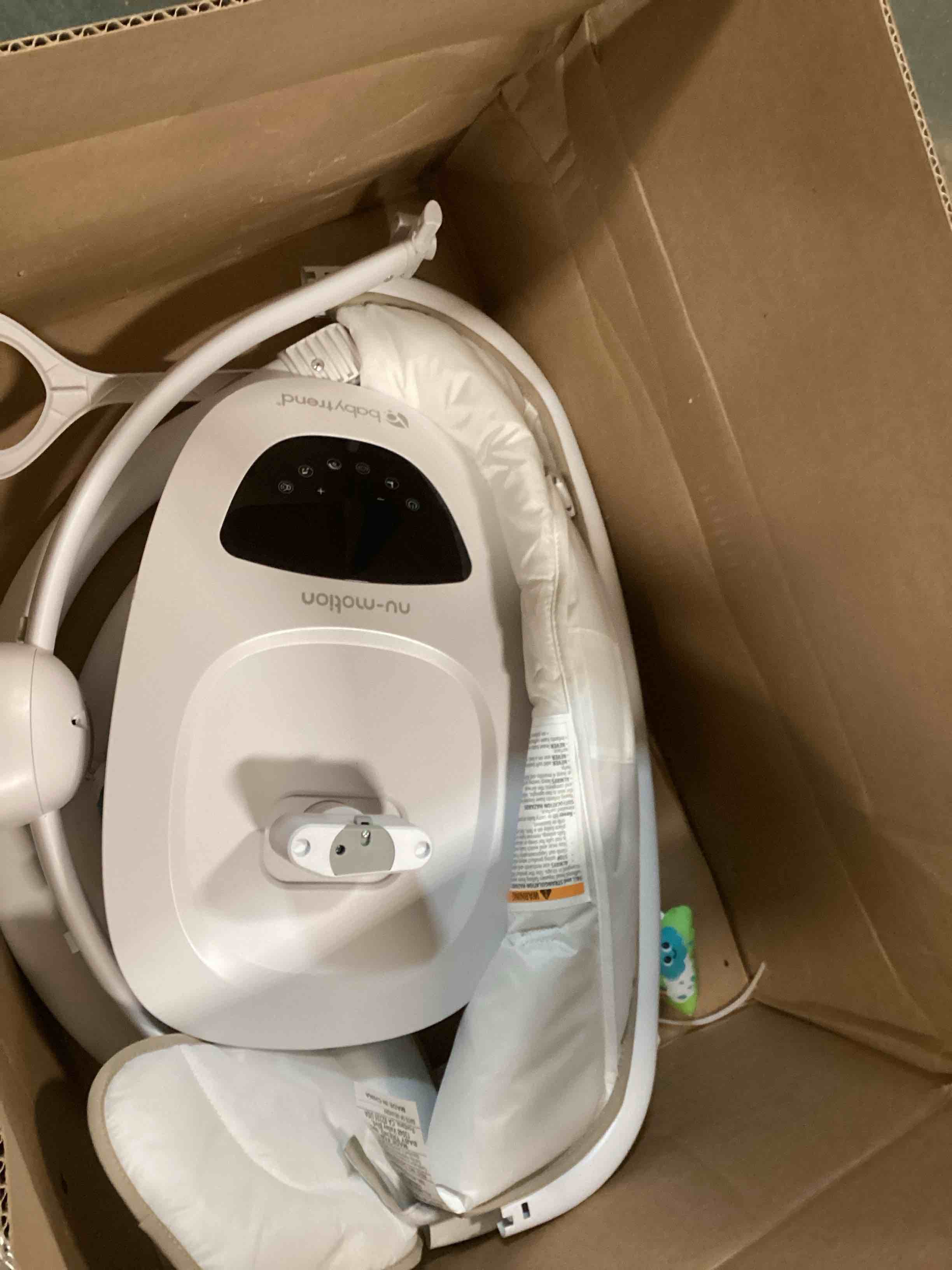 https://s3.amazonaws.com/lotting-images-prod/bidfta/PPE1298939_1746536064525.jpeg