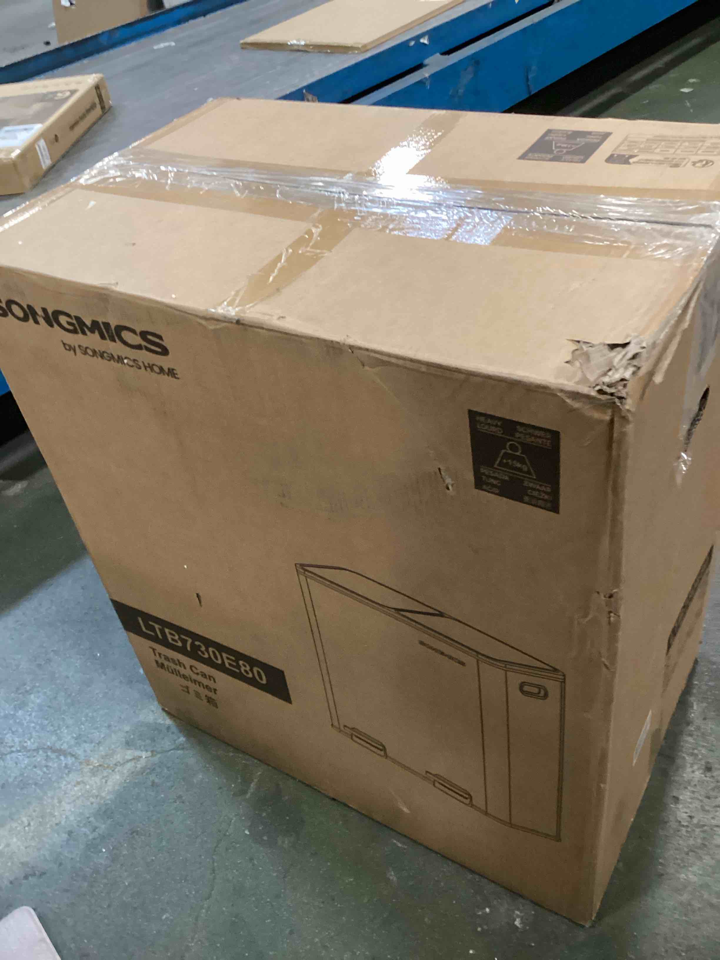 https://s3.amazonaws.com/lotting-images-prod/bidfta/PPE1298994_1746543897524.jpeg