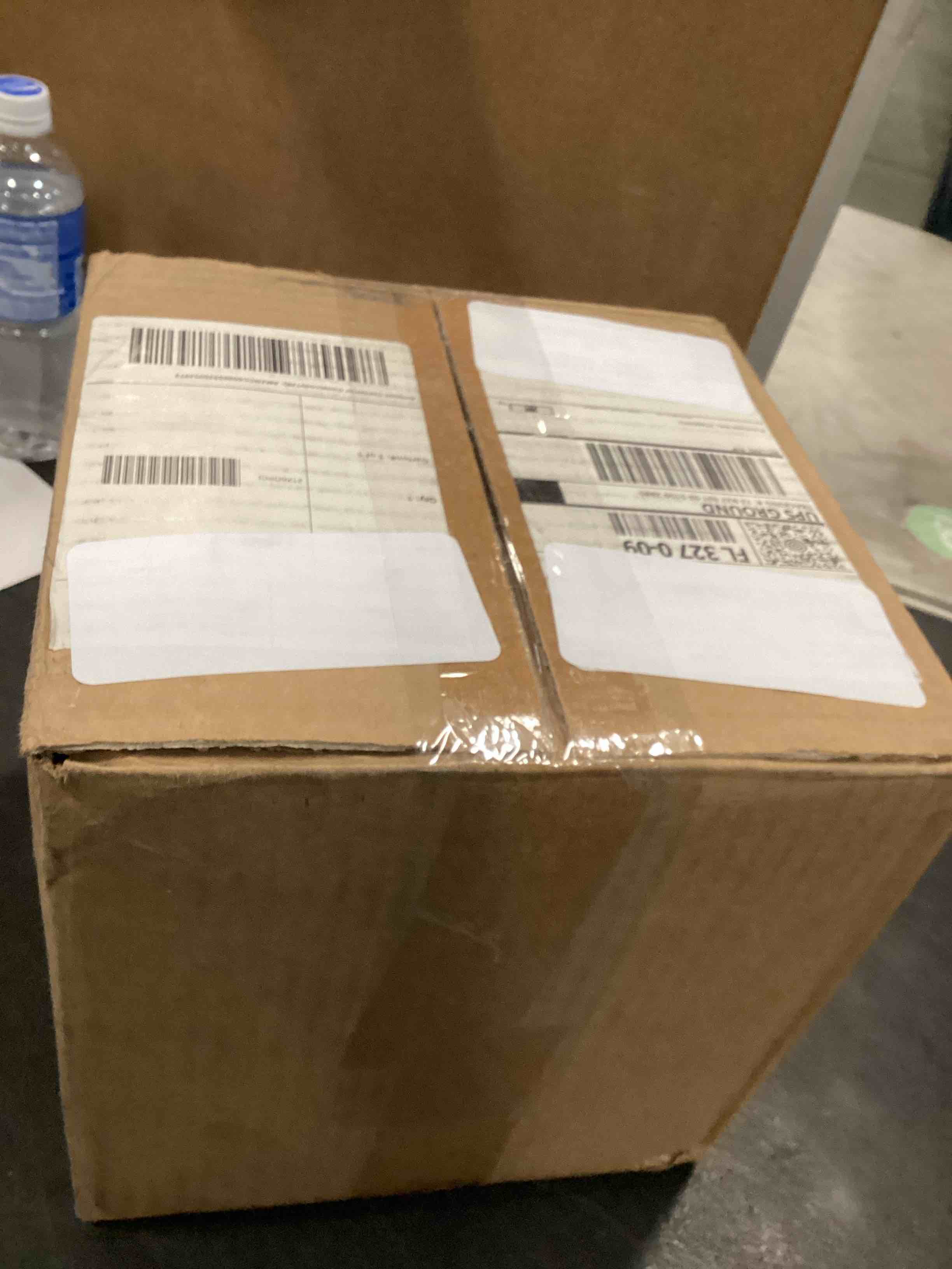 https://s3.amazonaws.com/lotting-images-prod/bidfta/PPE1299032_1746547673003.jpeg