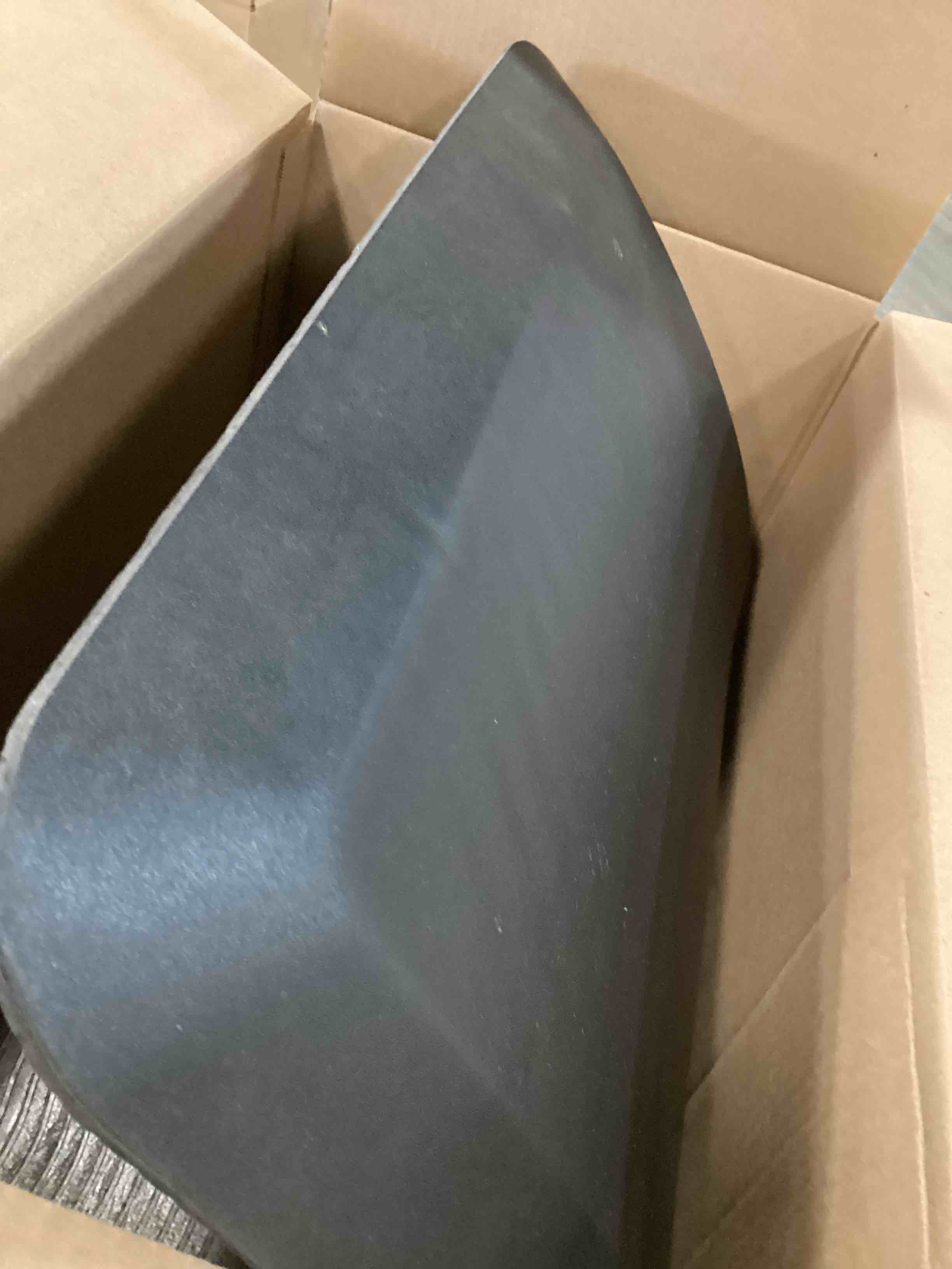 https://s3.amazonaws.com/lotting-images-prod/bidfta/PPE1299096_1746555142565.jpeg