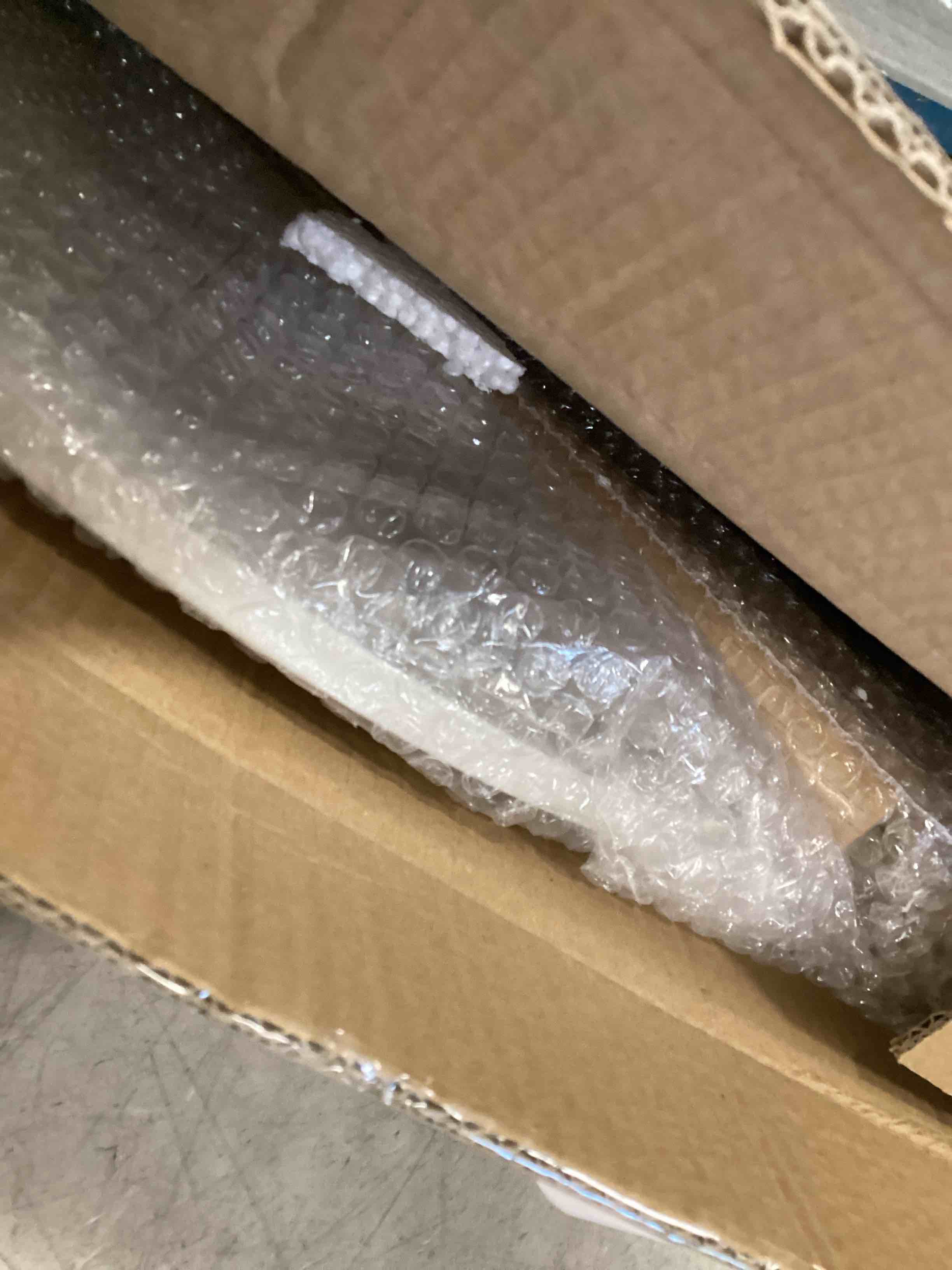 https://s3.amazonaws.com/lotting-images-prod/bidfta/PPE1299375_1746635804301.jpeg