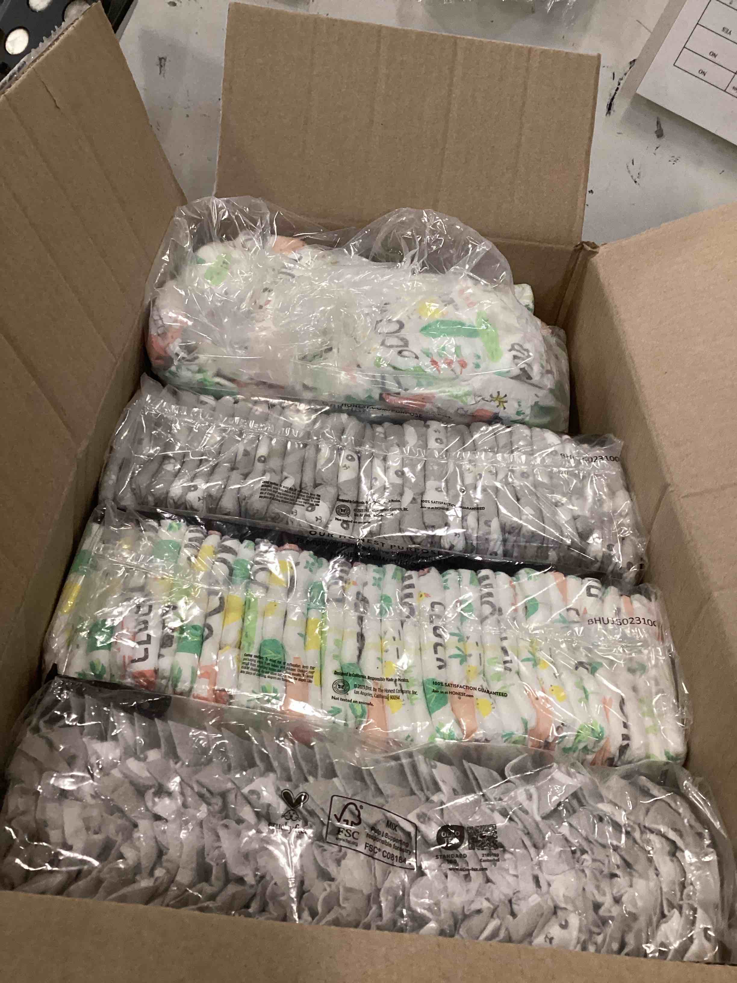 https://s3.amazonaws.com/lotting-images-prod/bidfta/PPE1299647_1746733208208.jpeg