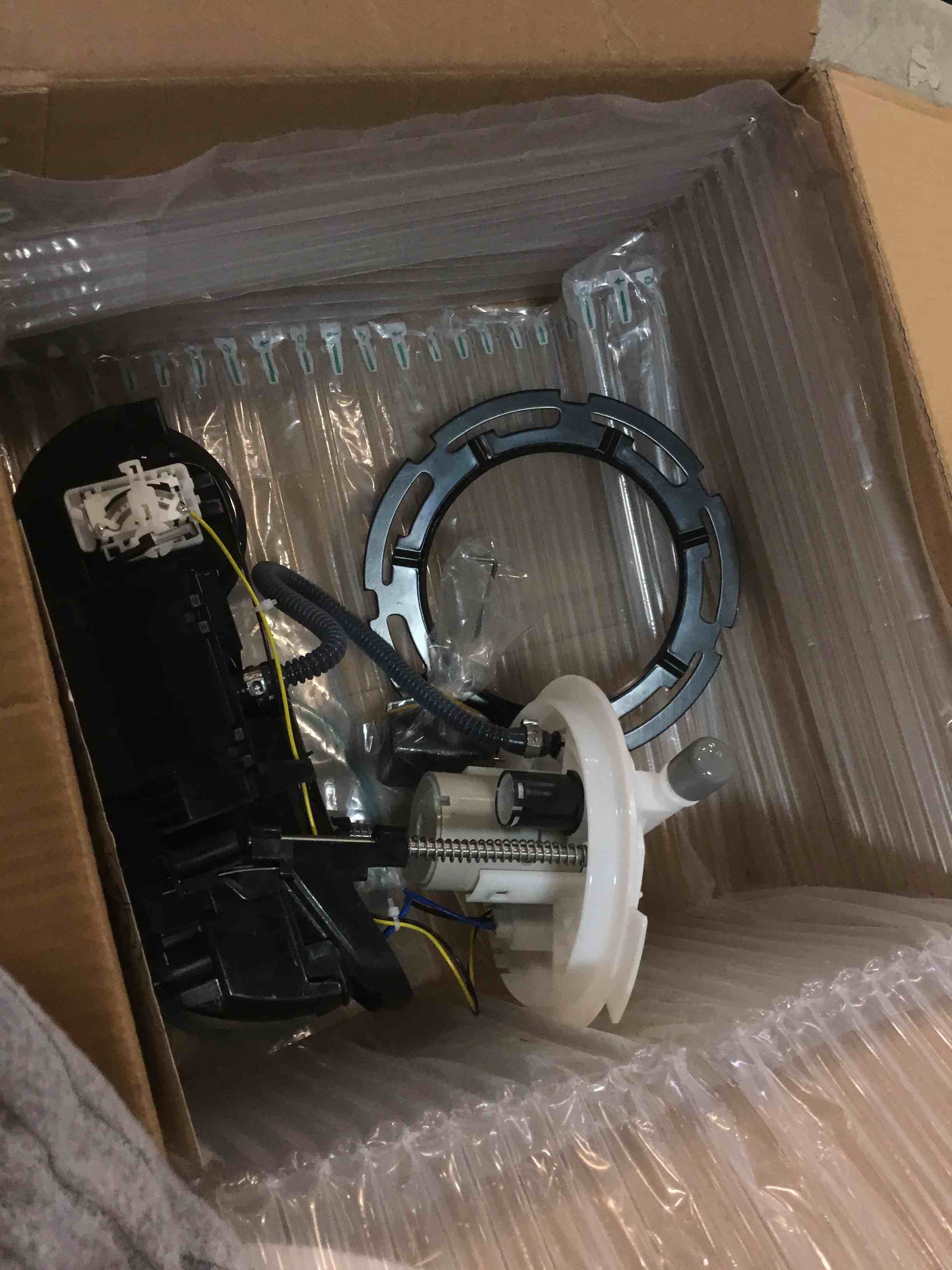 https://s3.amazonaws.com/lotting-images-prod/bidfta/PPE1300478_1744720539287.jpeg