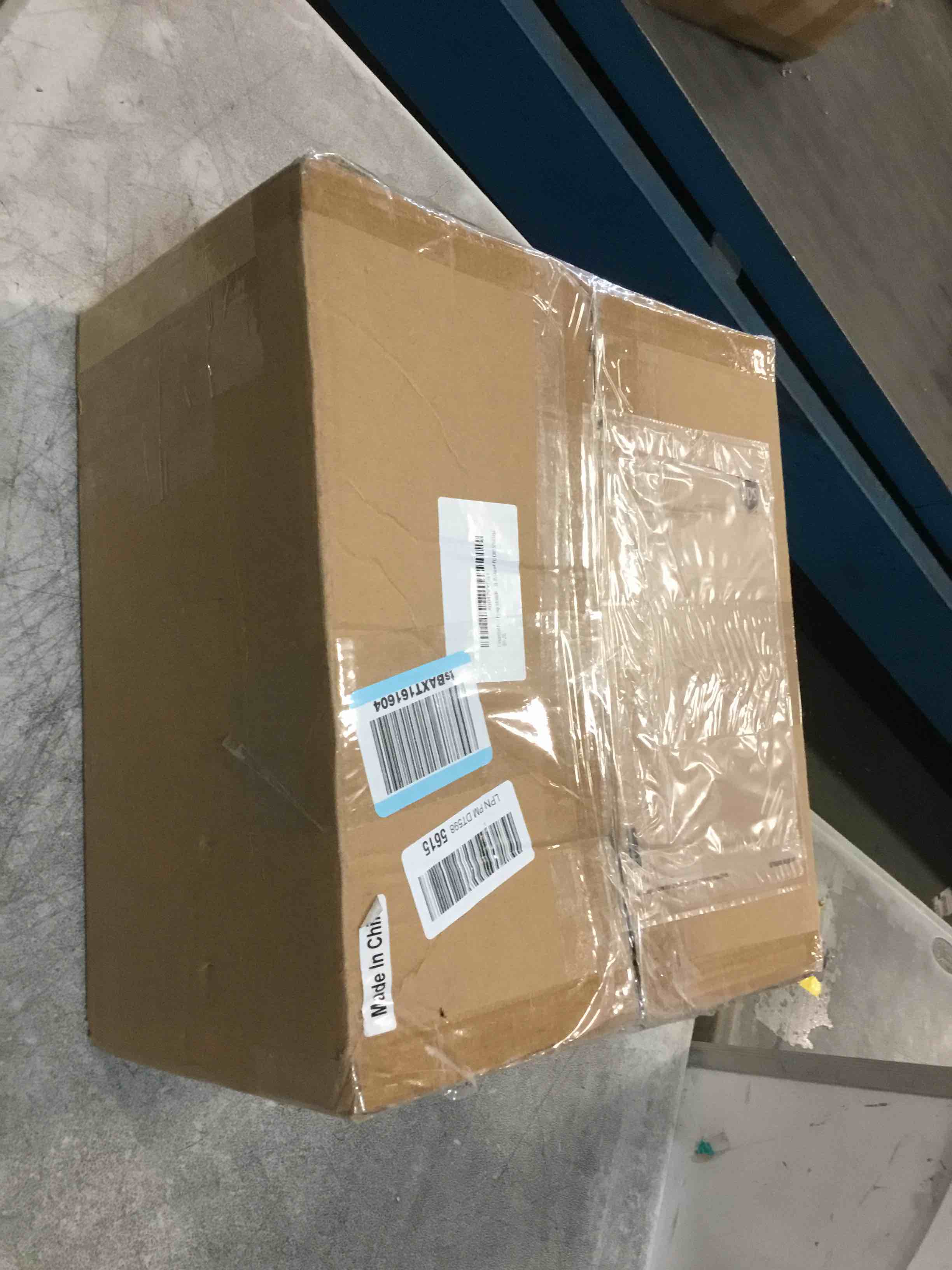 https://s3.amazonaws.com/lotting-images-prod/bidfta/PPE1300478_1744720558786.jpeg