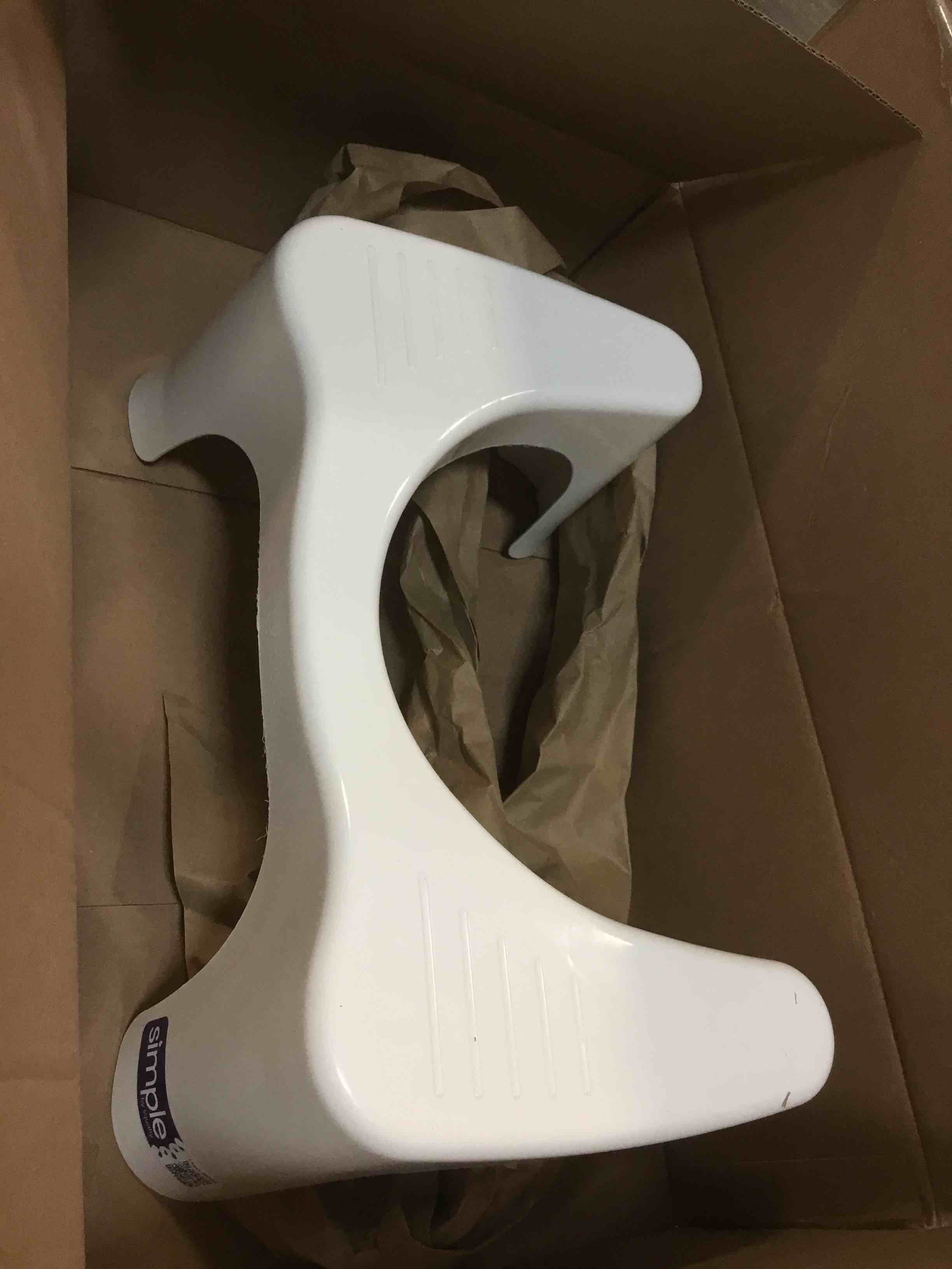 https://s3.amazonaws.com/lotting-images-prod/bidfta/PPE1300551_1744728366041.jpeg