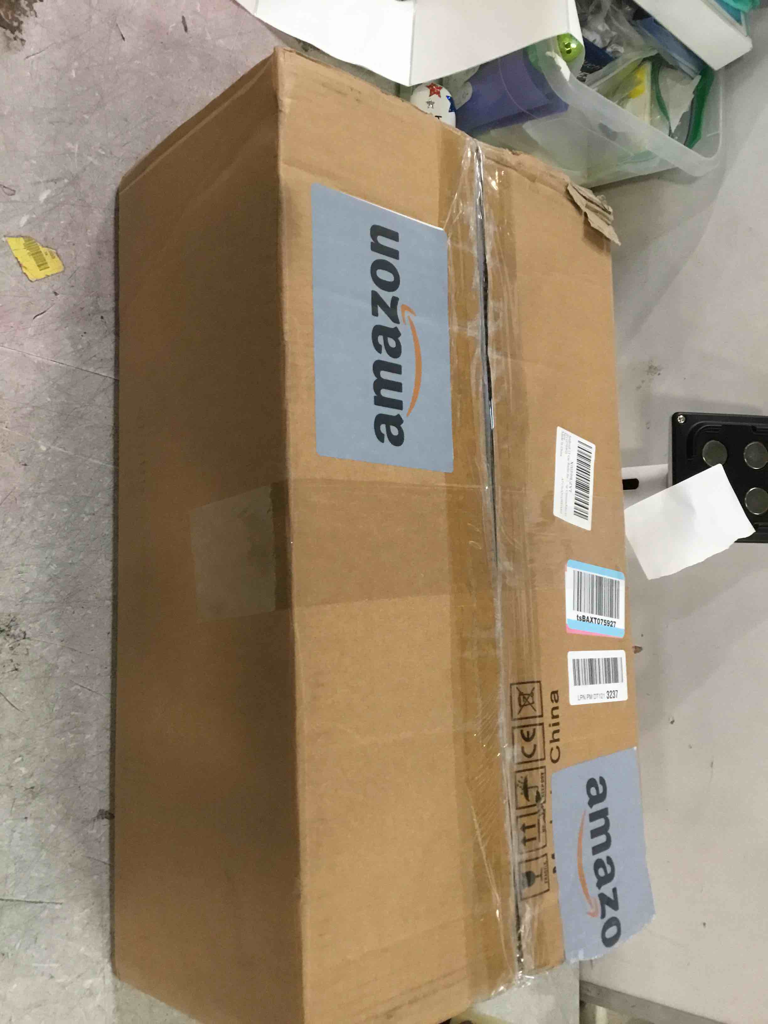 https://s3.amazonaws.com/lotting-images-prod/bidfta/PPE1301624_1745410575081.jpeg