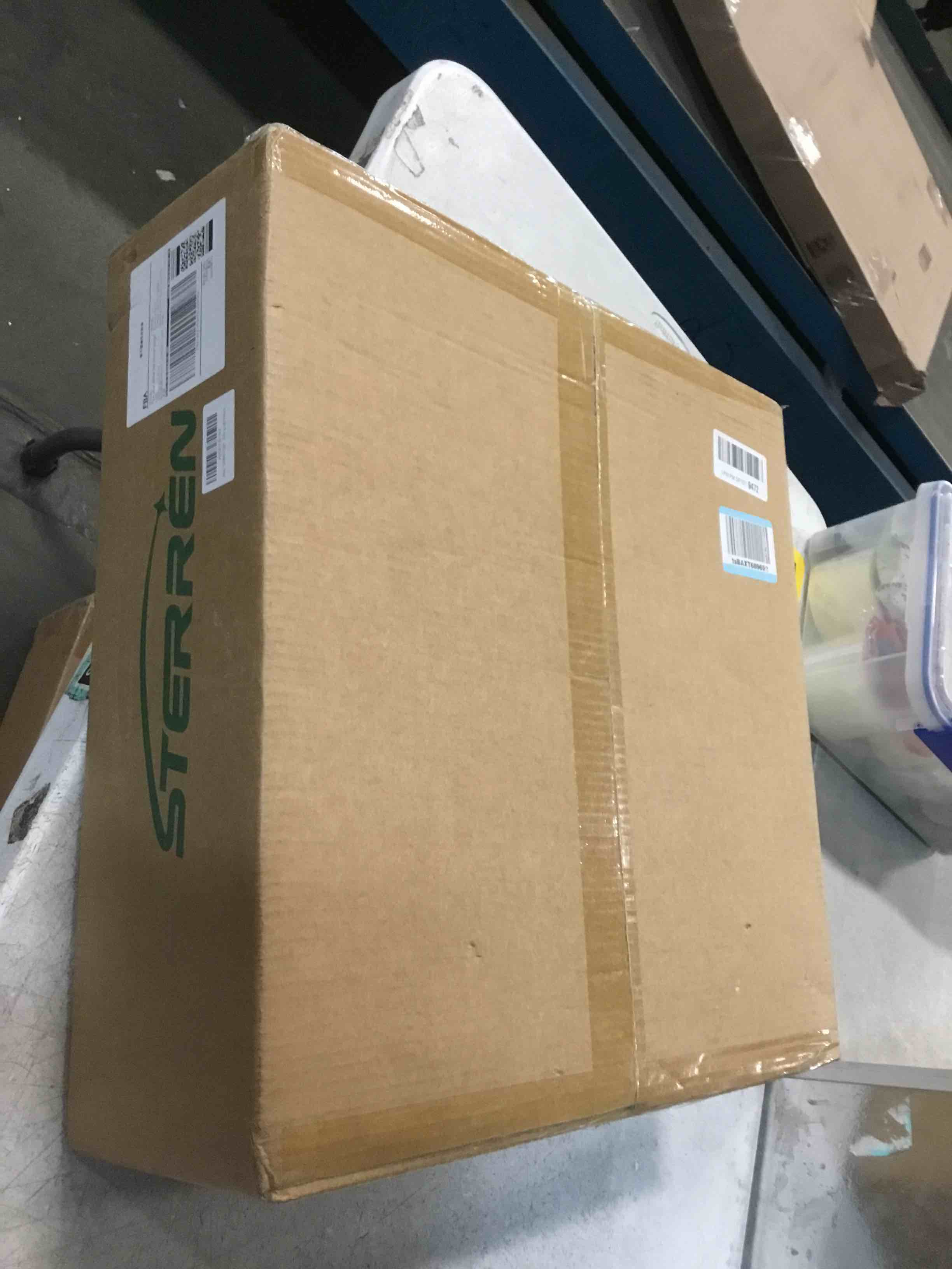 https://s3.amazonaws.com/lotting-images-prod/bidfta/PPE1302329_1745842995441.jpeg