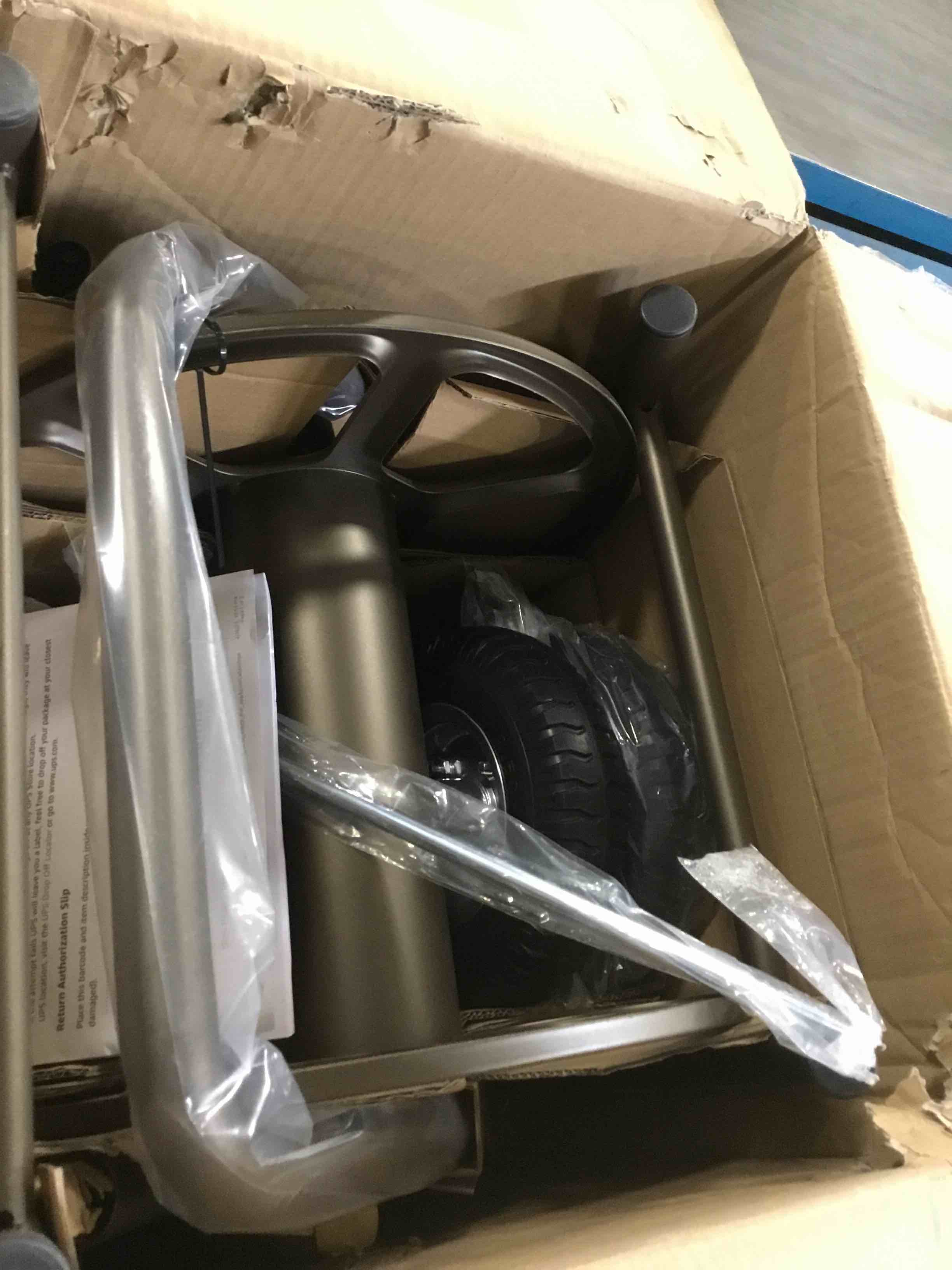 https://s3.amazonaws.com/lotting-images-prod/bidfta/PPE1302861_1746202106370.jpeg