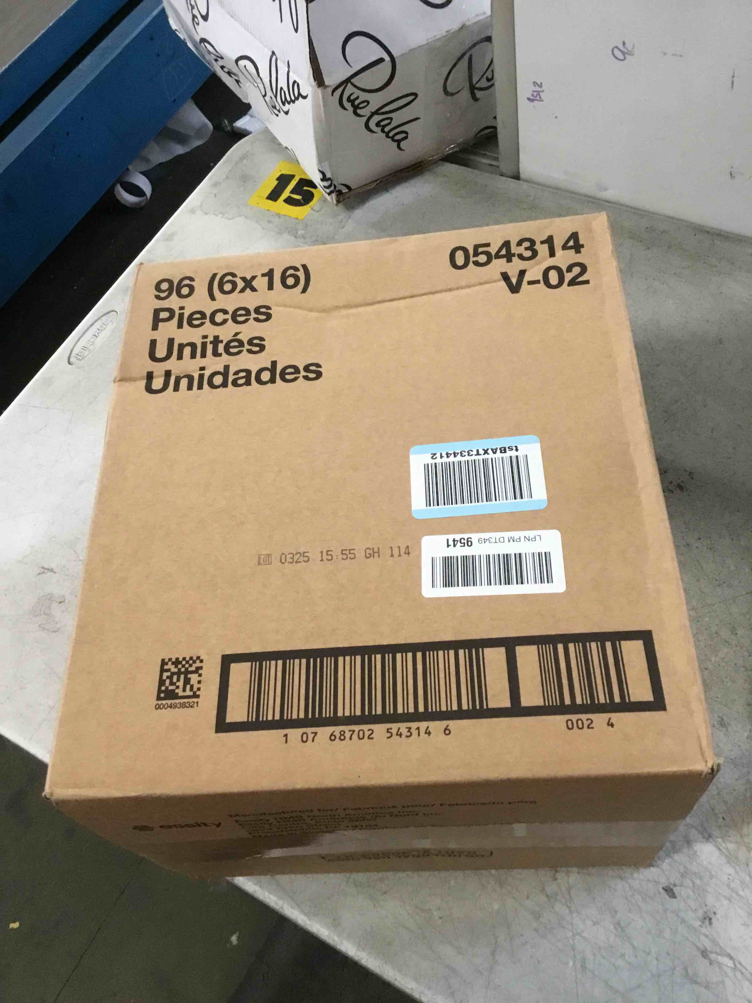 https://s3.amazonaws.com/lotting-images-prod/bidfta/PPE1302893_1746208021082.jpeg