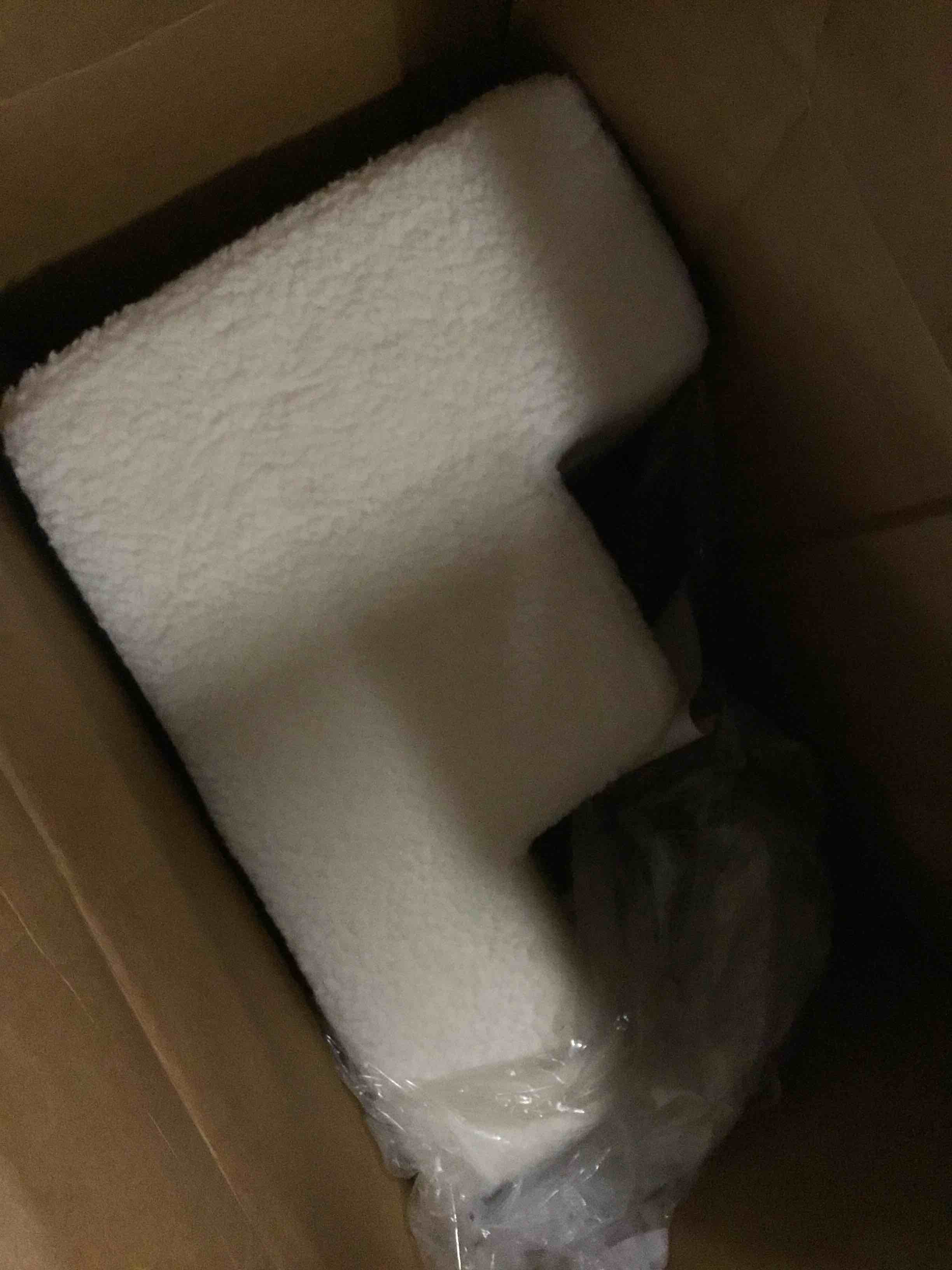 https://s3.amazonaws.com/lotting-images-prod/bidfta/PPE1302904_1746209479246.jpeg
