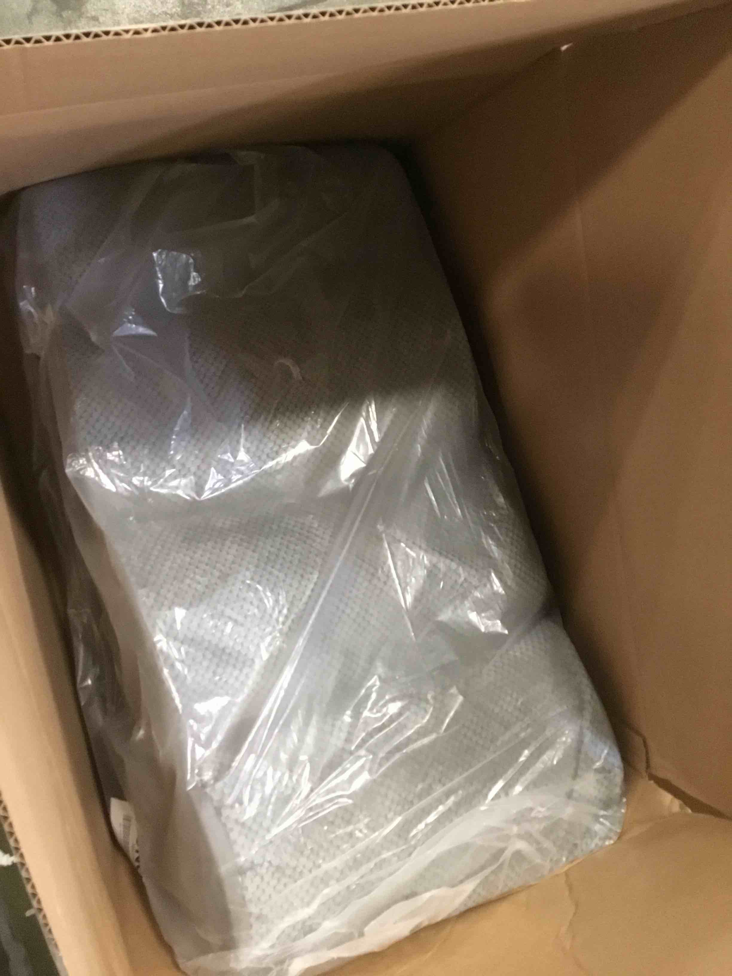 https://s3.amazonaws.com/lotting-images-prod/bidfta/PPE1302956_1746449671908.jpeg