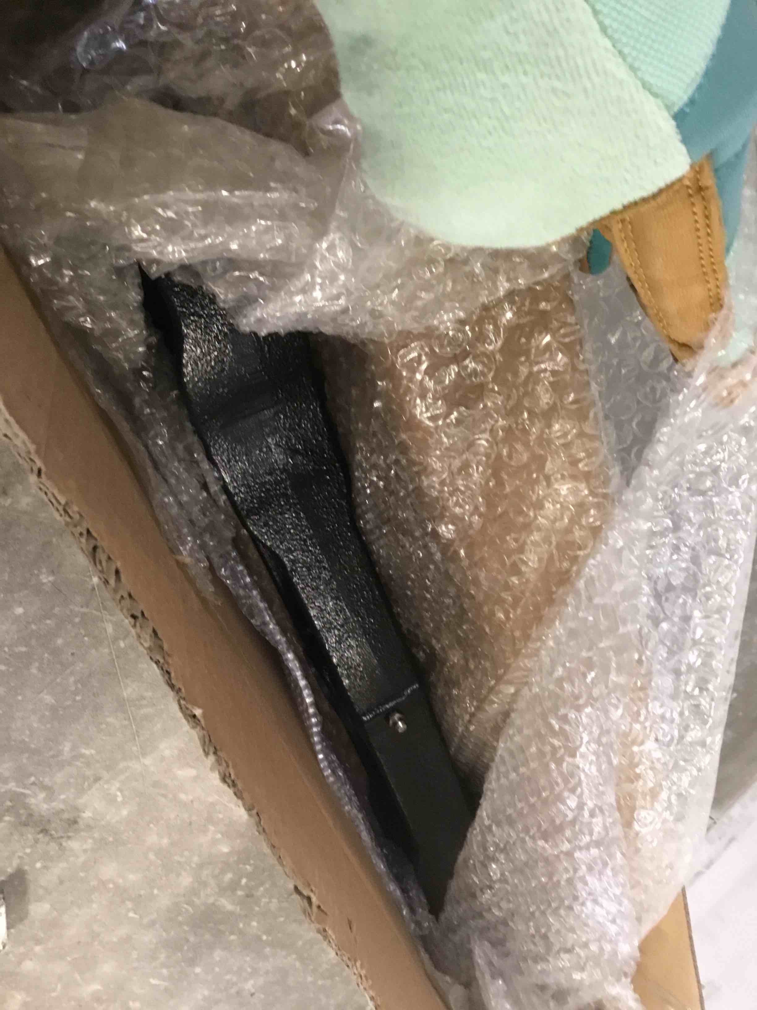 https://s3.amazonaws.com/lotting-images-prod/bidfta/PPE1302983_1746452159631.jpeg
