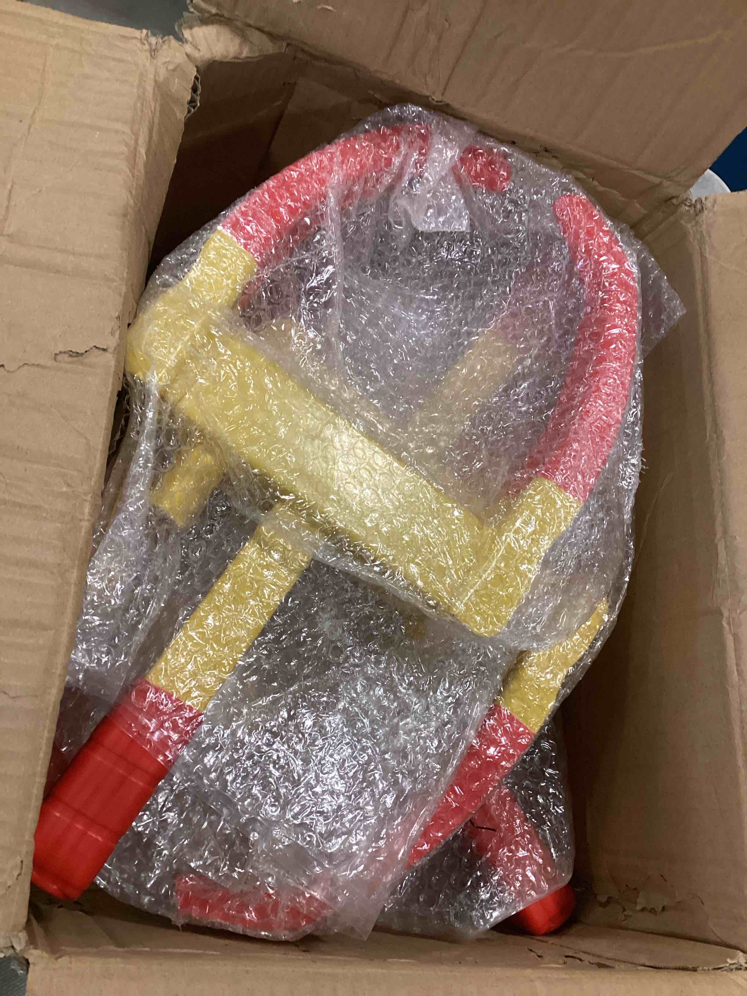 https://s3.amazonaws.com/lotting-images-prod/bidfta/PPE1303370_1744635525847.jpeg