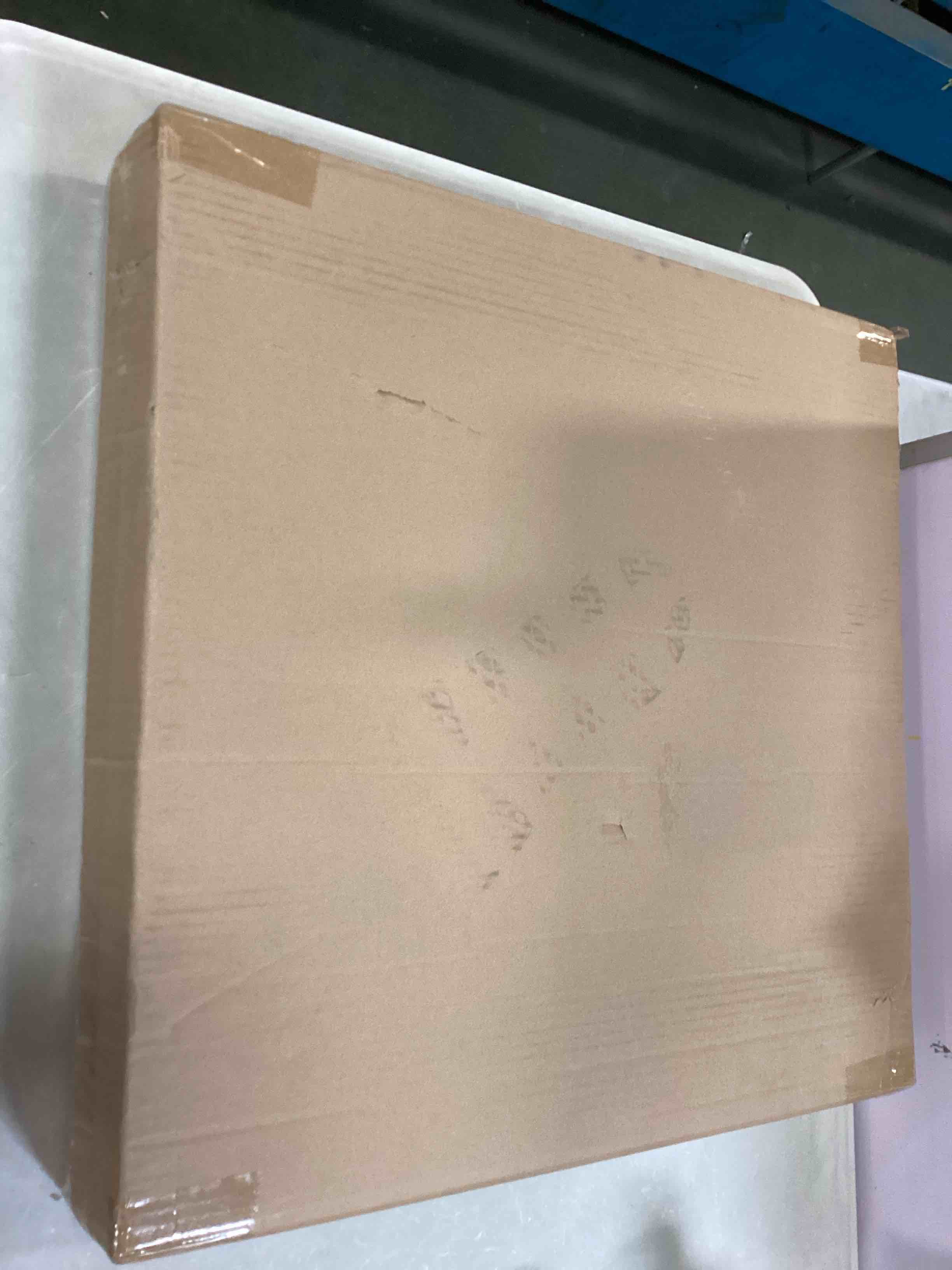 https://s3.amazonaws.com/lotting-images-prod/bidfta/PPE1304391_1744981493445.jpeg