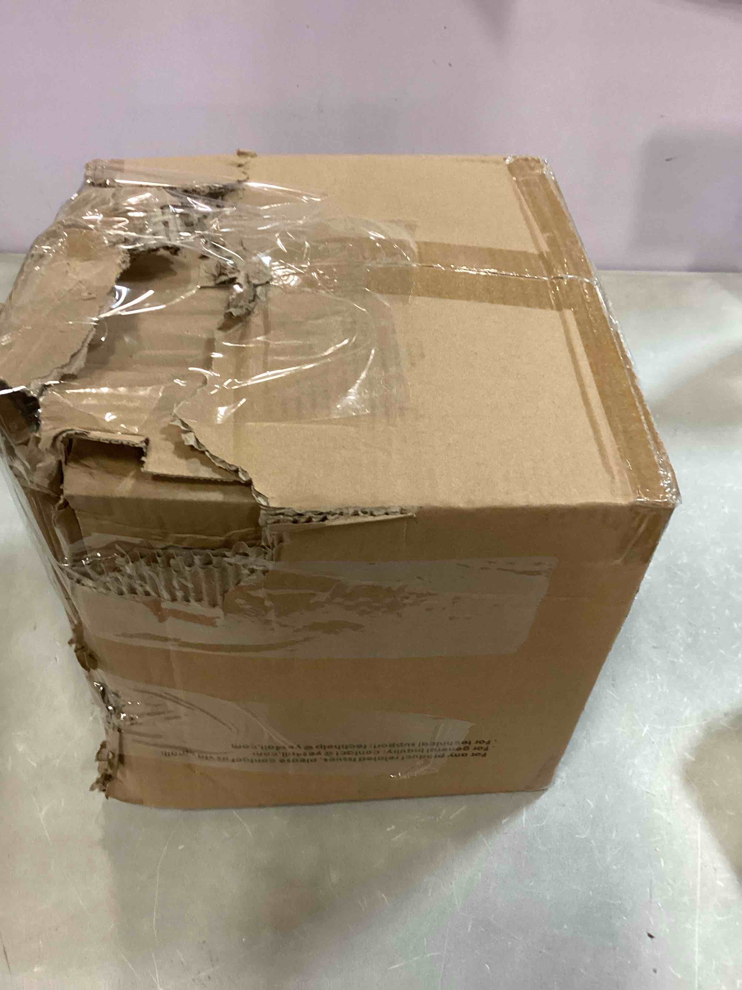 https://s3.amazonaws.com/lotting-images-prod/bidfta/PPE1304811_1745323859651.jpeg
