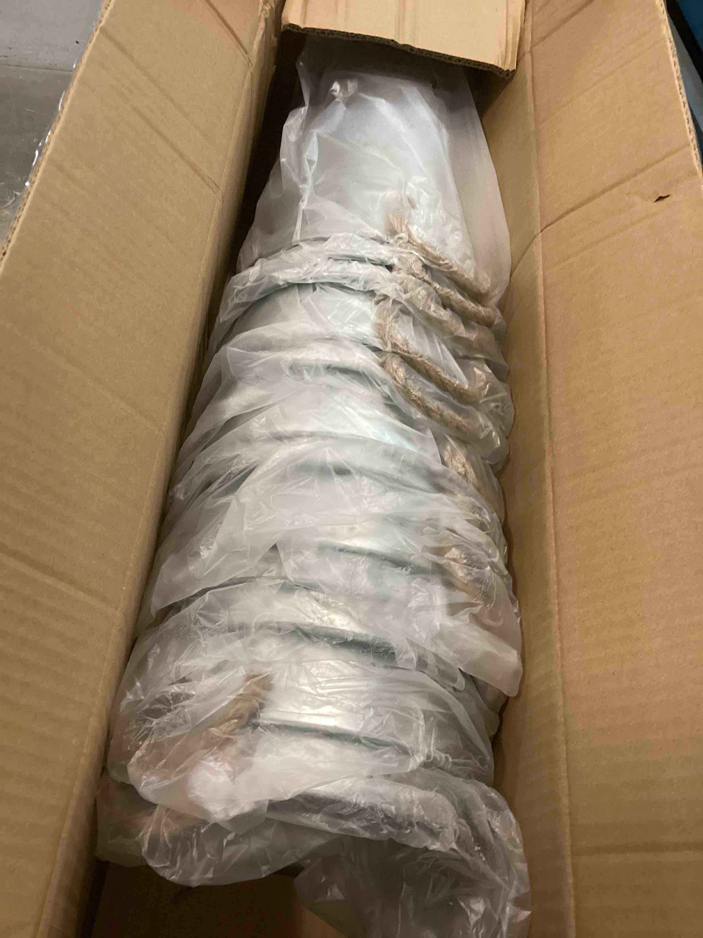 https://s3.amazonaws.com/lotting-images-prod/bidfta/PPE1305451_1745582477454.jpeg