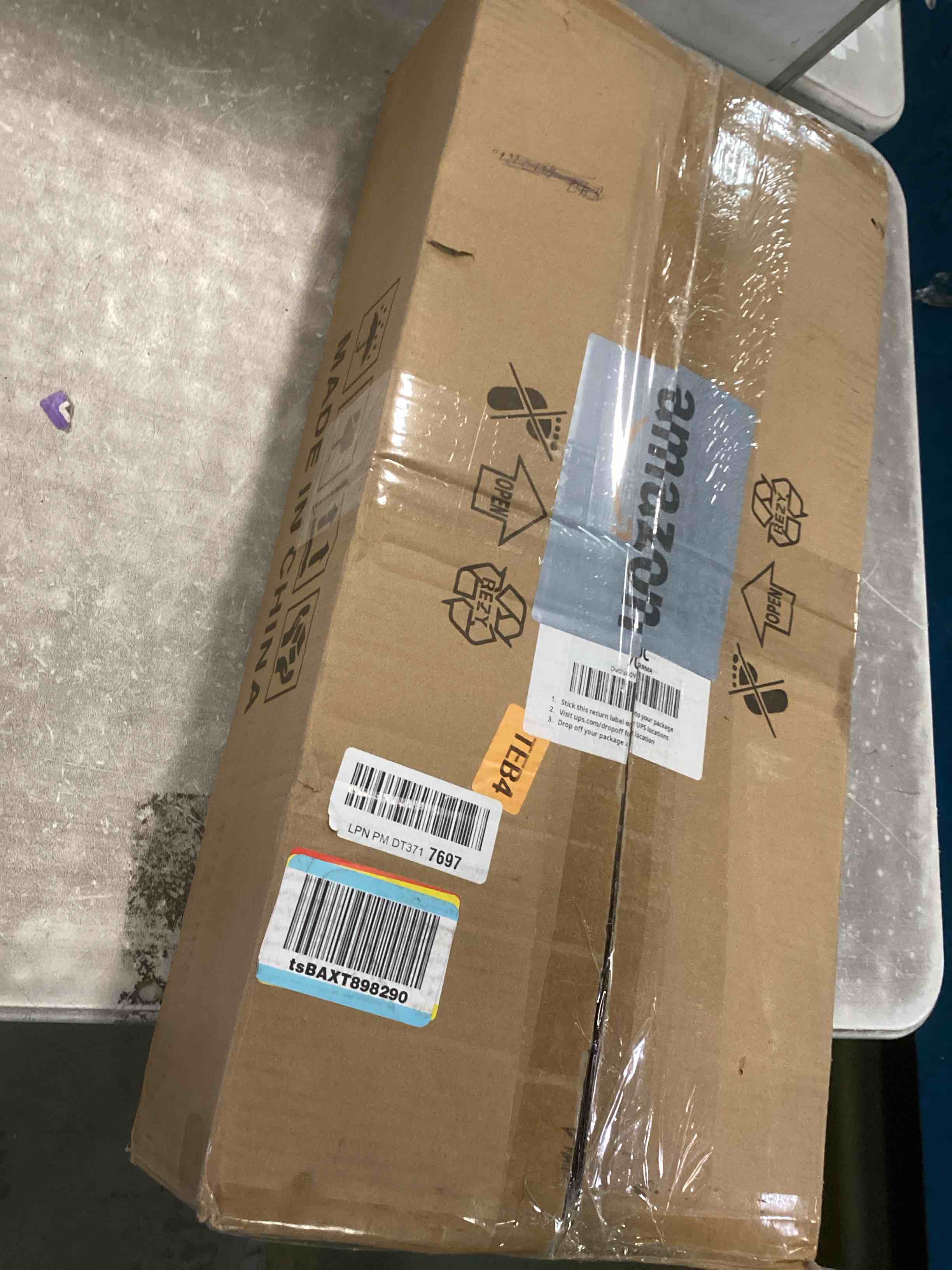 https://s3.amazonaws.com/lotting-images-prod/bidfta/PPE1305668_1745845842403.jpeg